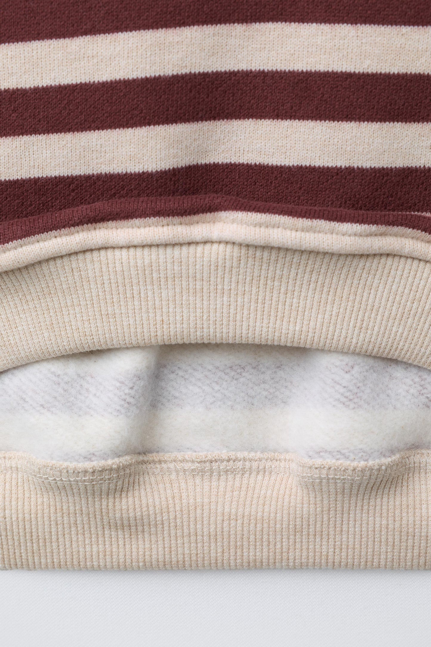 STRIPED SNOOPY PEANUTS™ SWEATSHIRT