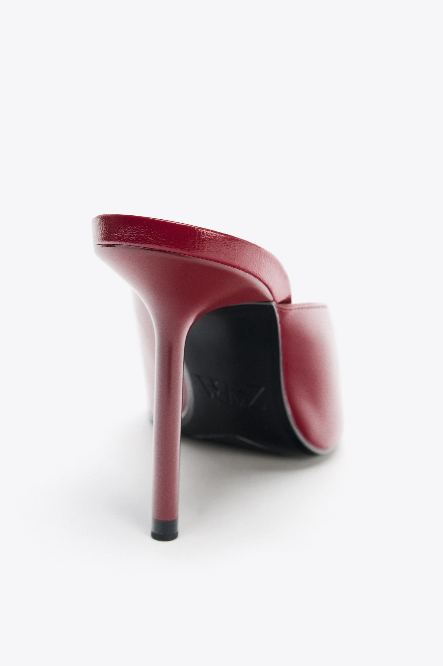 OPEN TOE SANDALS