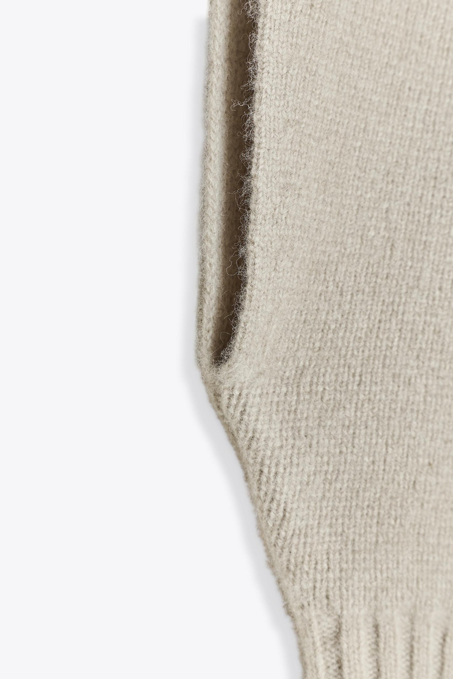 WOOL KNIT VEST