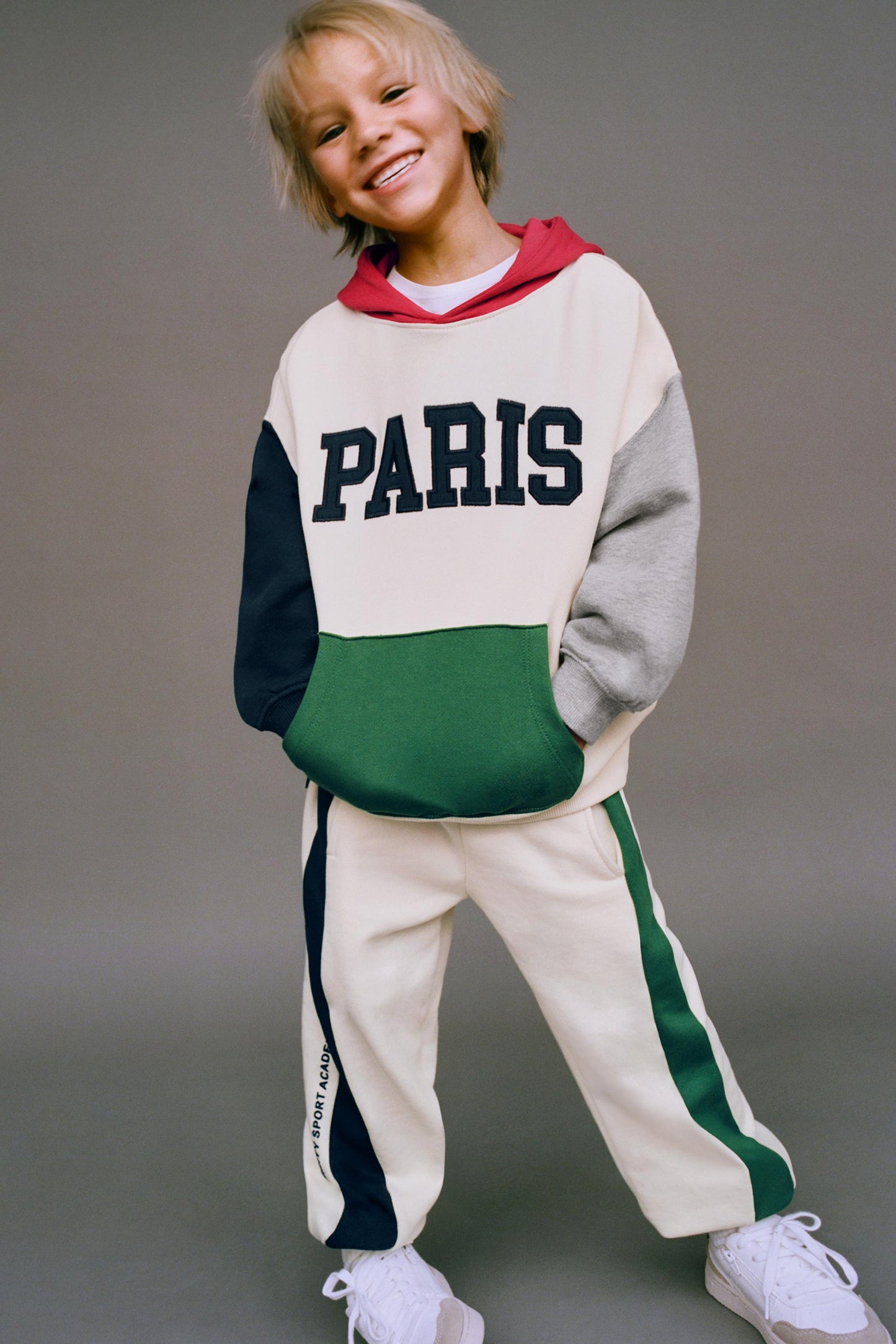 COLOR BLOCK JOGGING PANTS