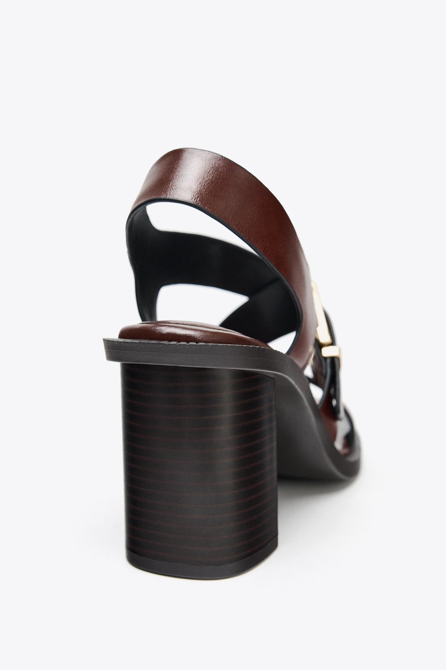 LEATHER BUCKLE HEELED SANDALS