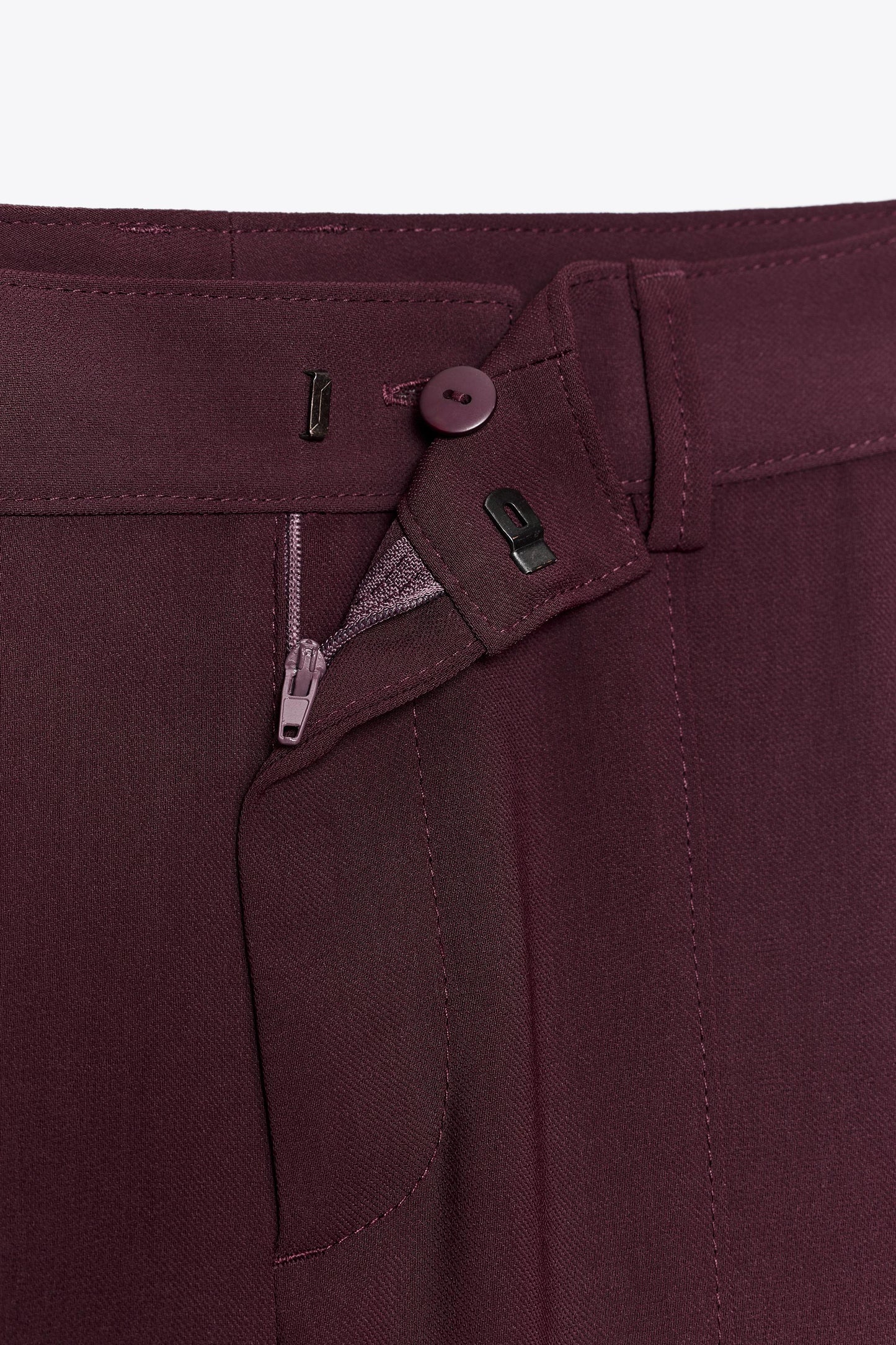 SEAMED STRAIGHT LEG PANTS