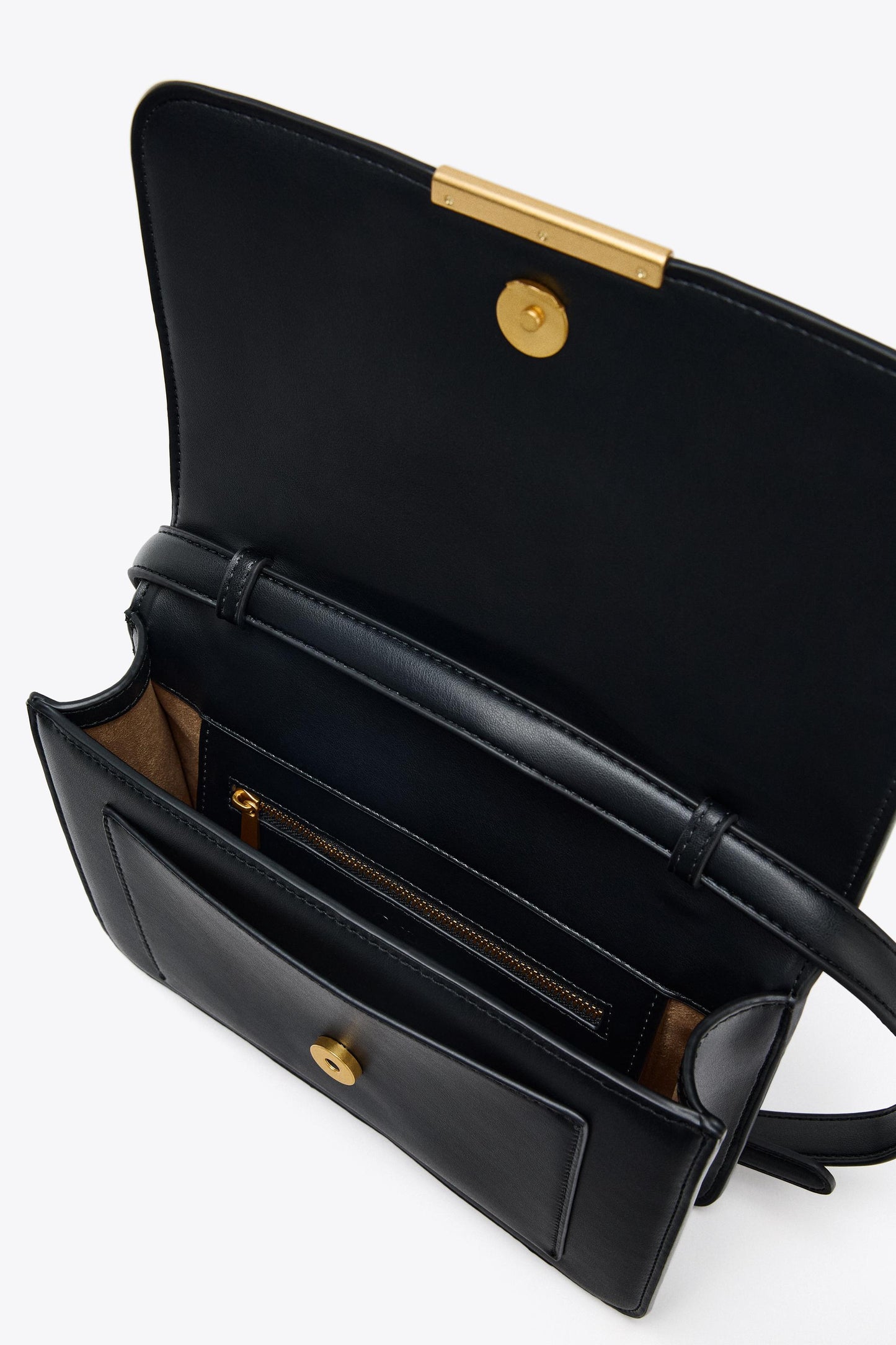 CROSSBODY BAG WITH METAL DETAIL
