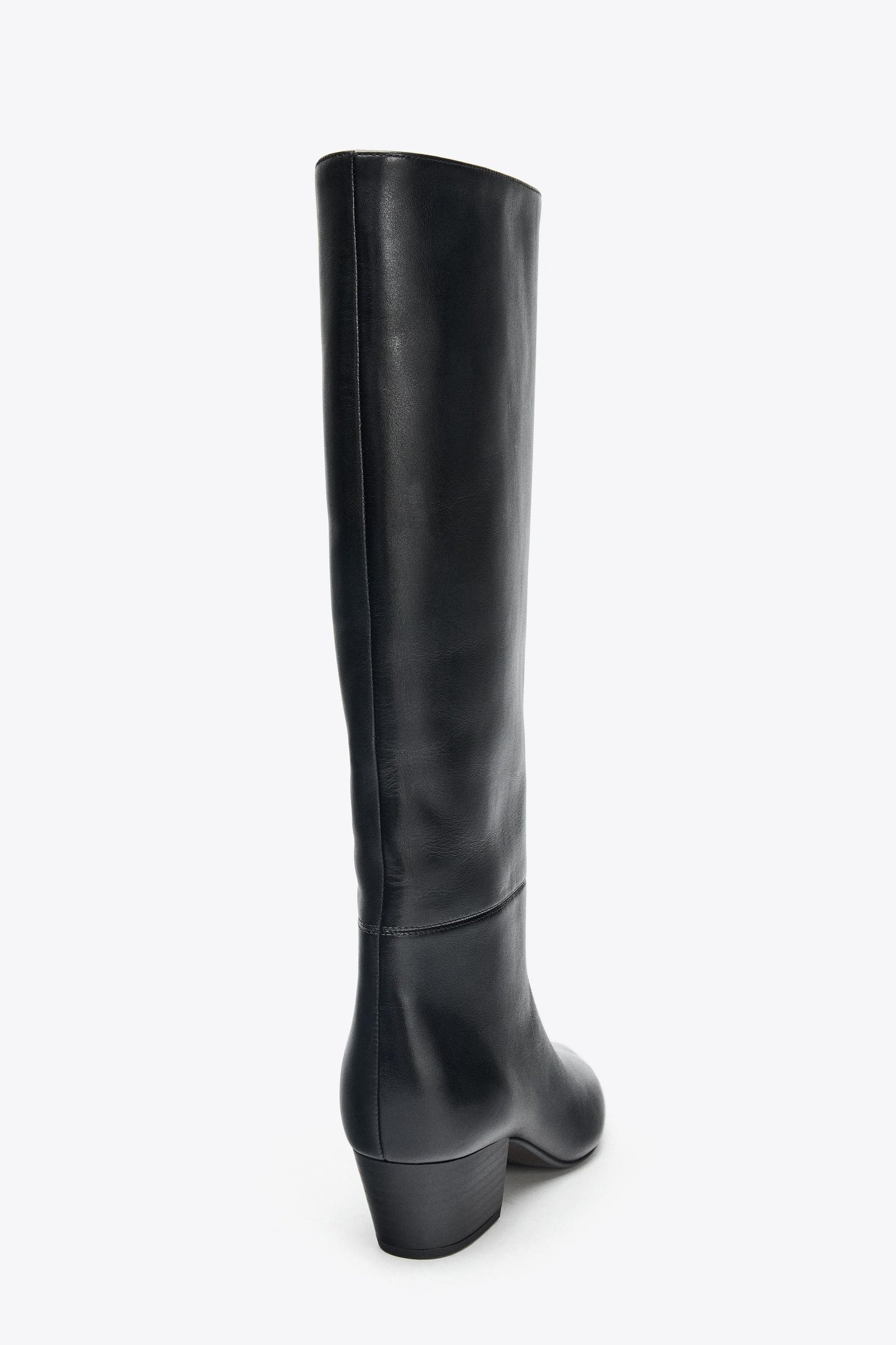 HEELED LEATHER BOOTS