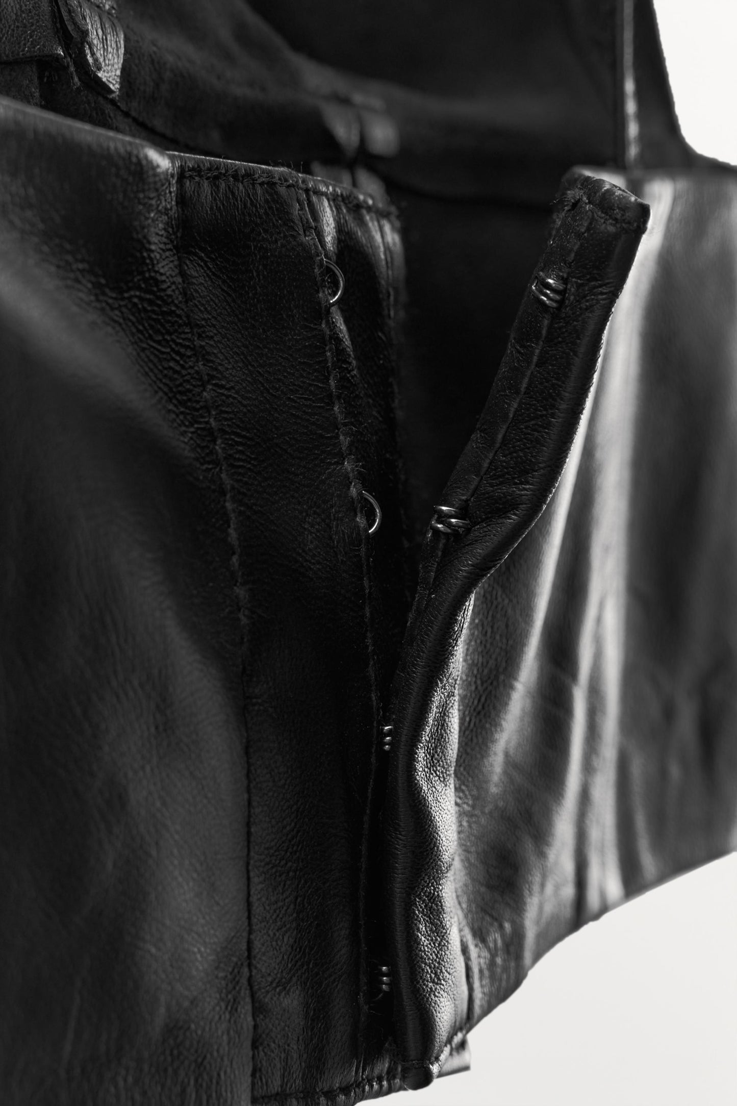 LEATHER TRIANGLE TOP