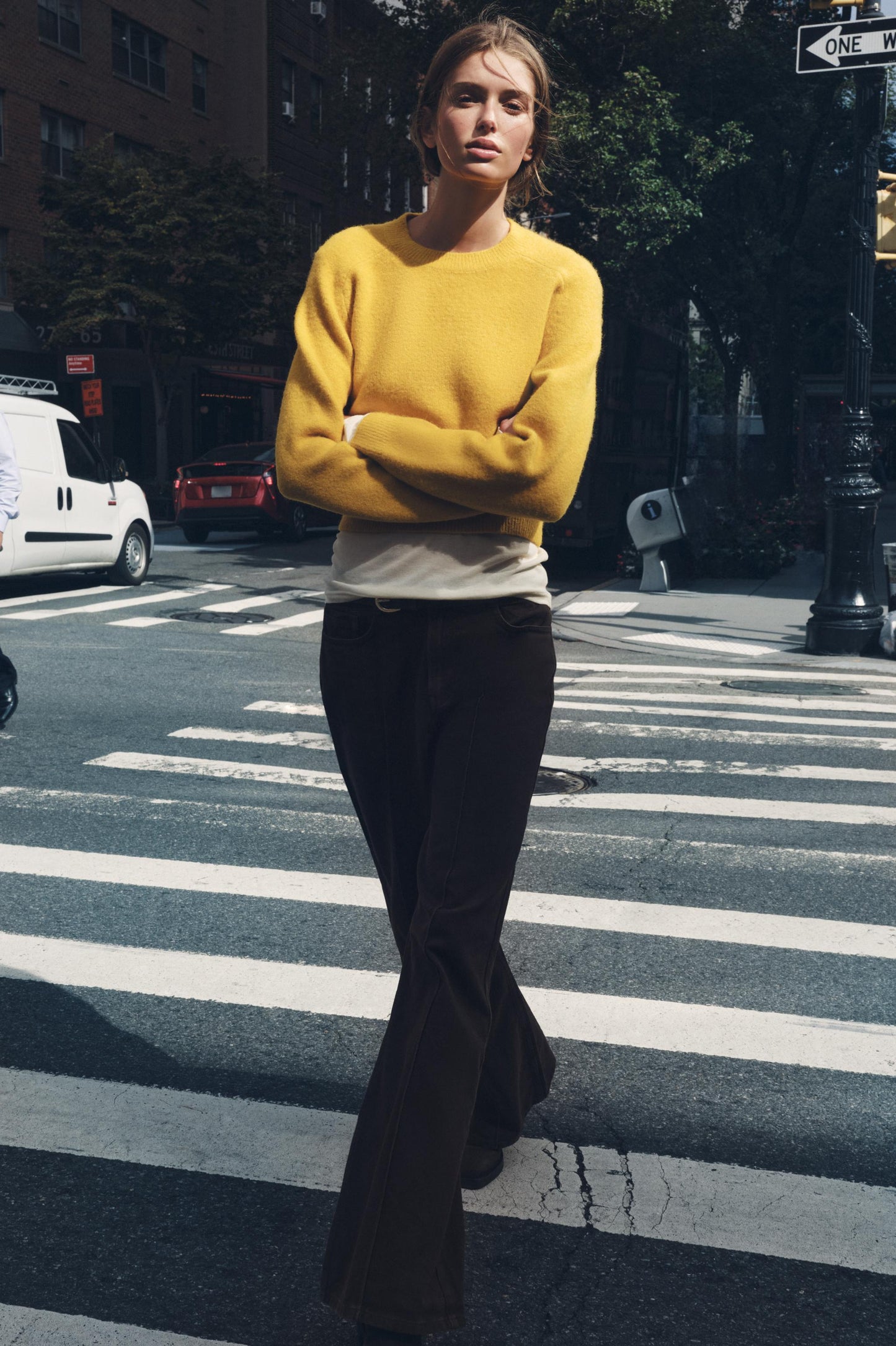 SOFT KNIT BASIC SWEATER