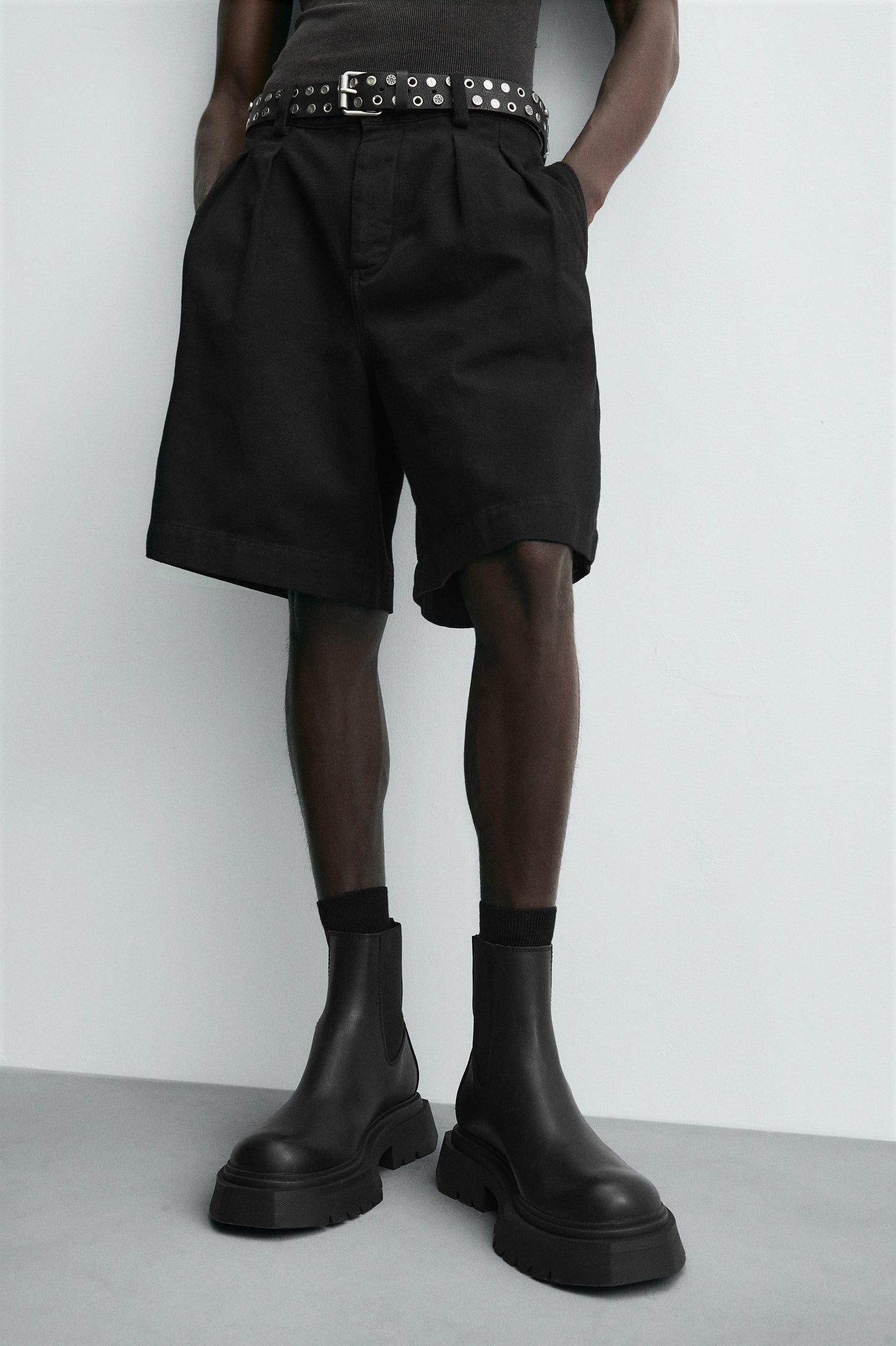 CHUNKY CHELSEA BOOTS
