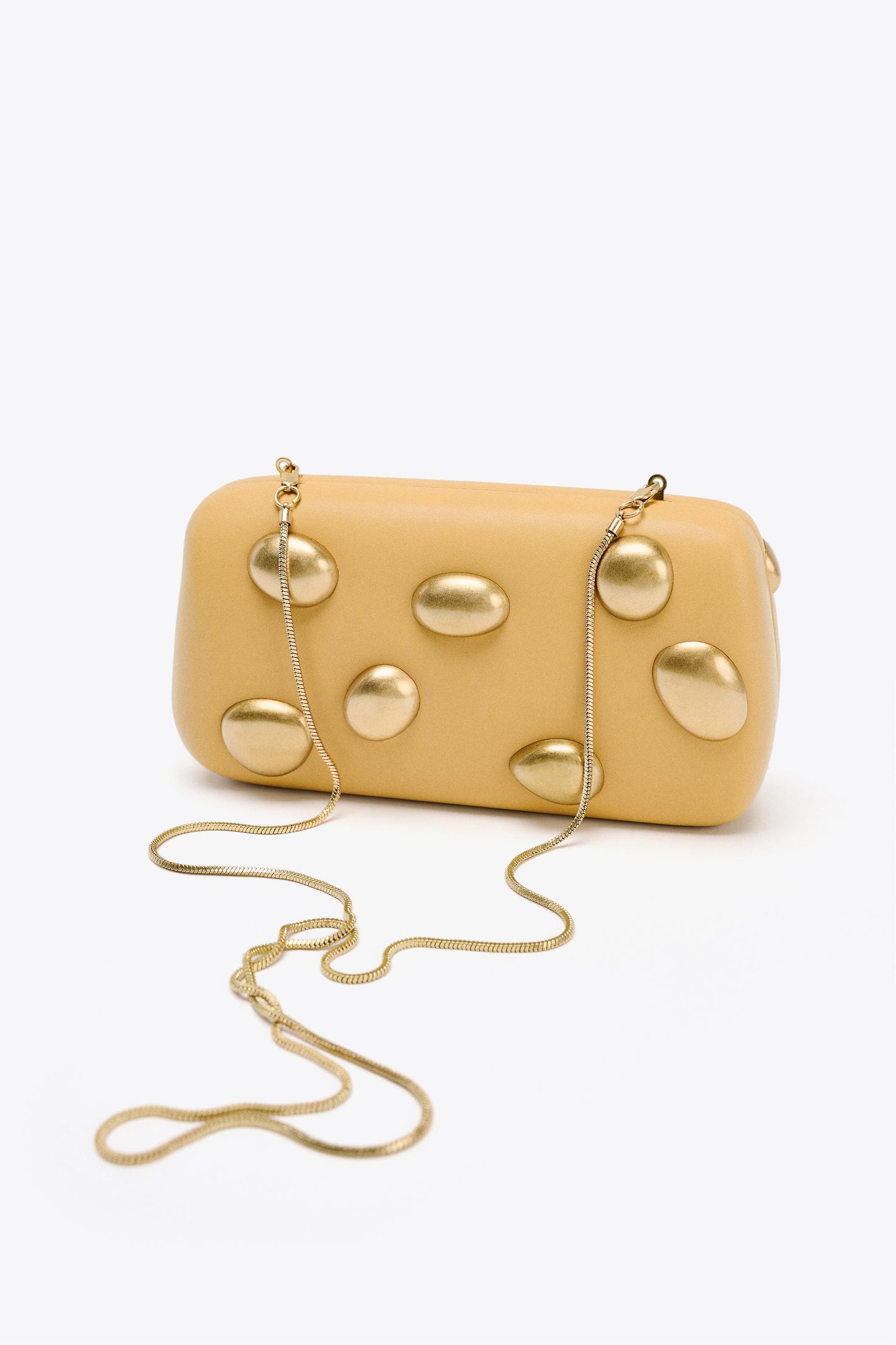METAL APPLIQUÉ CLUTCH