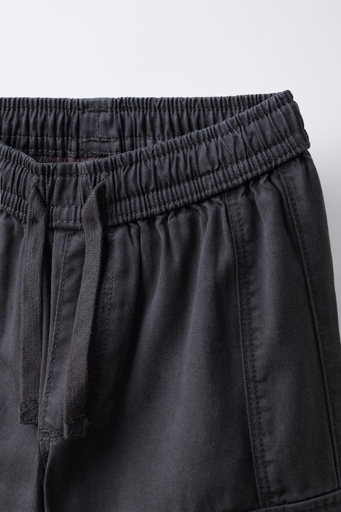 SOFT FLOWY CARGO PANTS