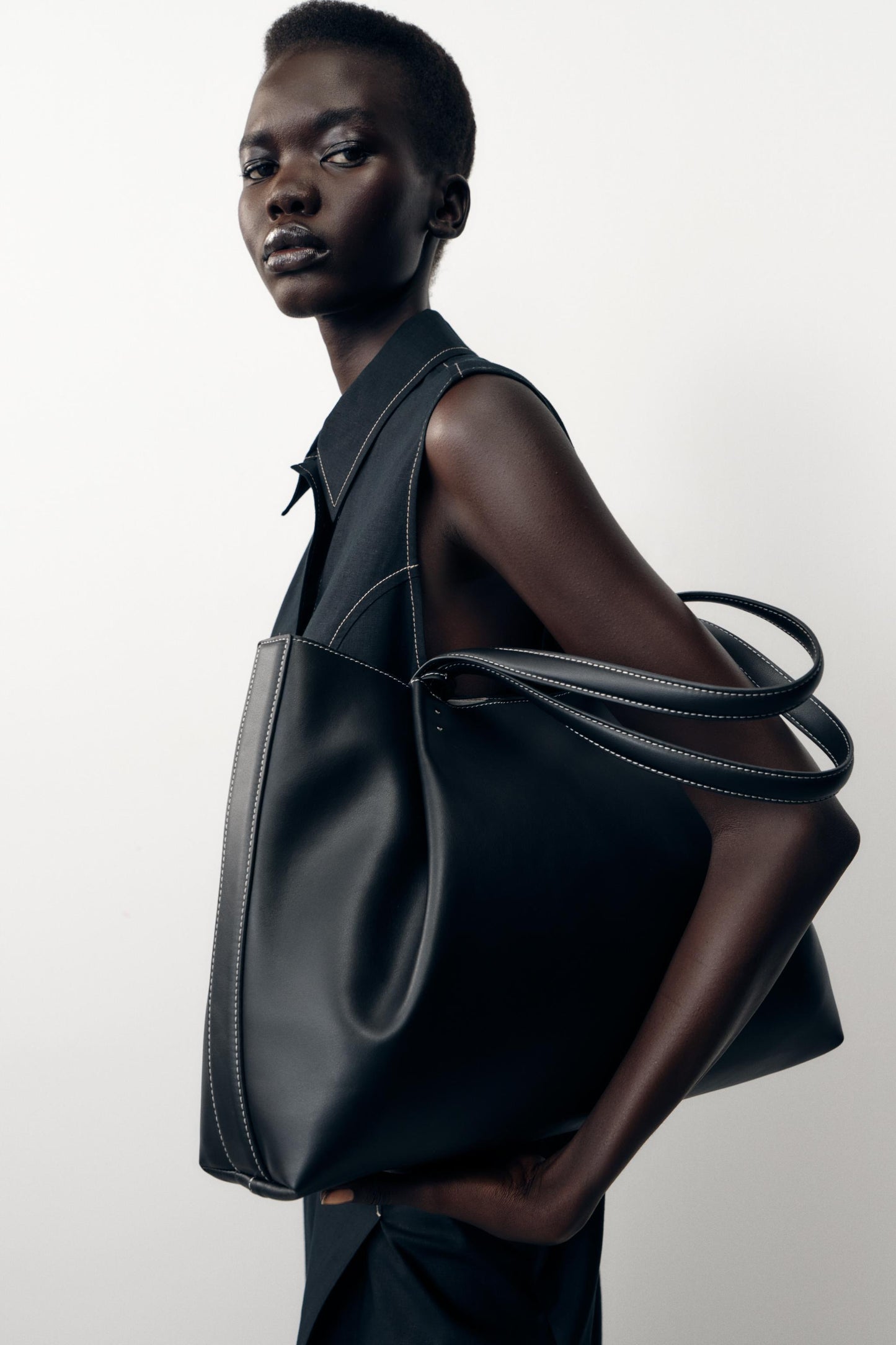CLIP TOTE BAG