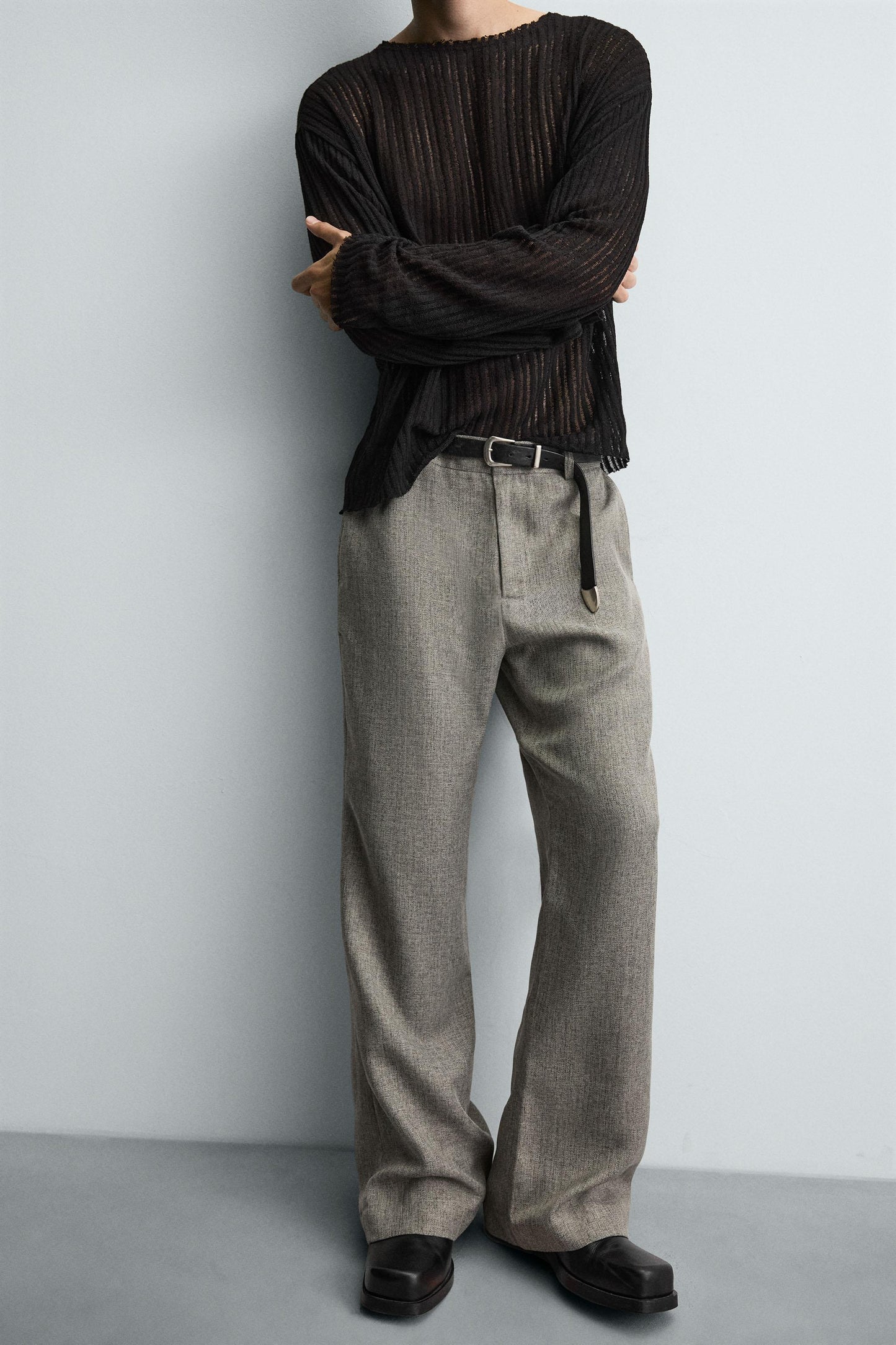 FLARE FIT STRUCTURED PANTS