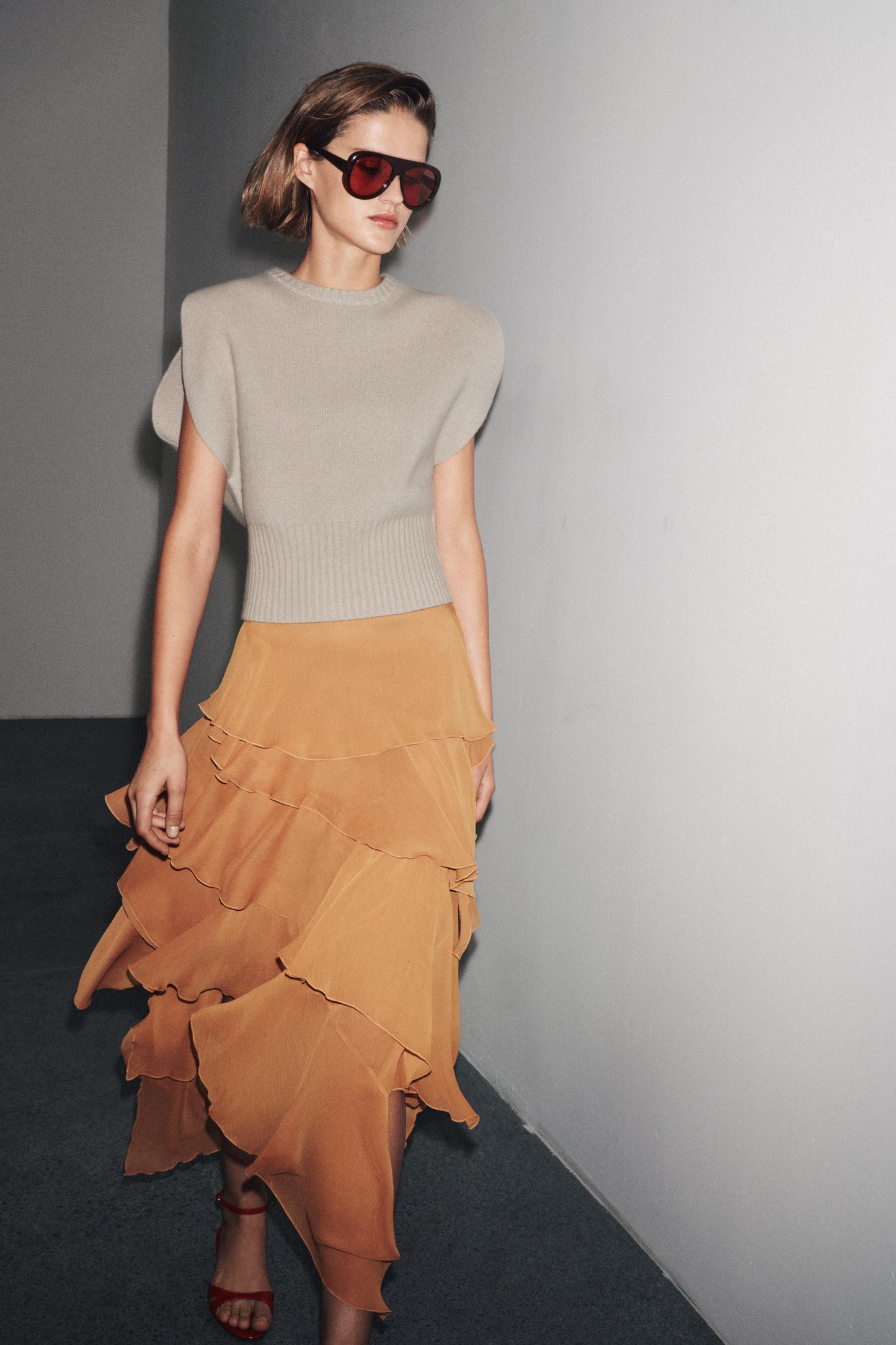 WOOL KNIT VEST