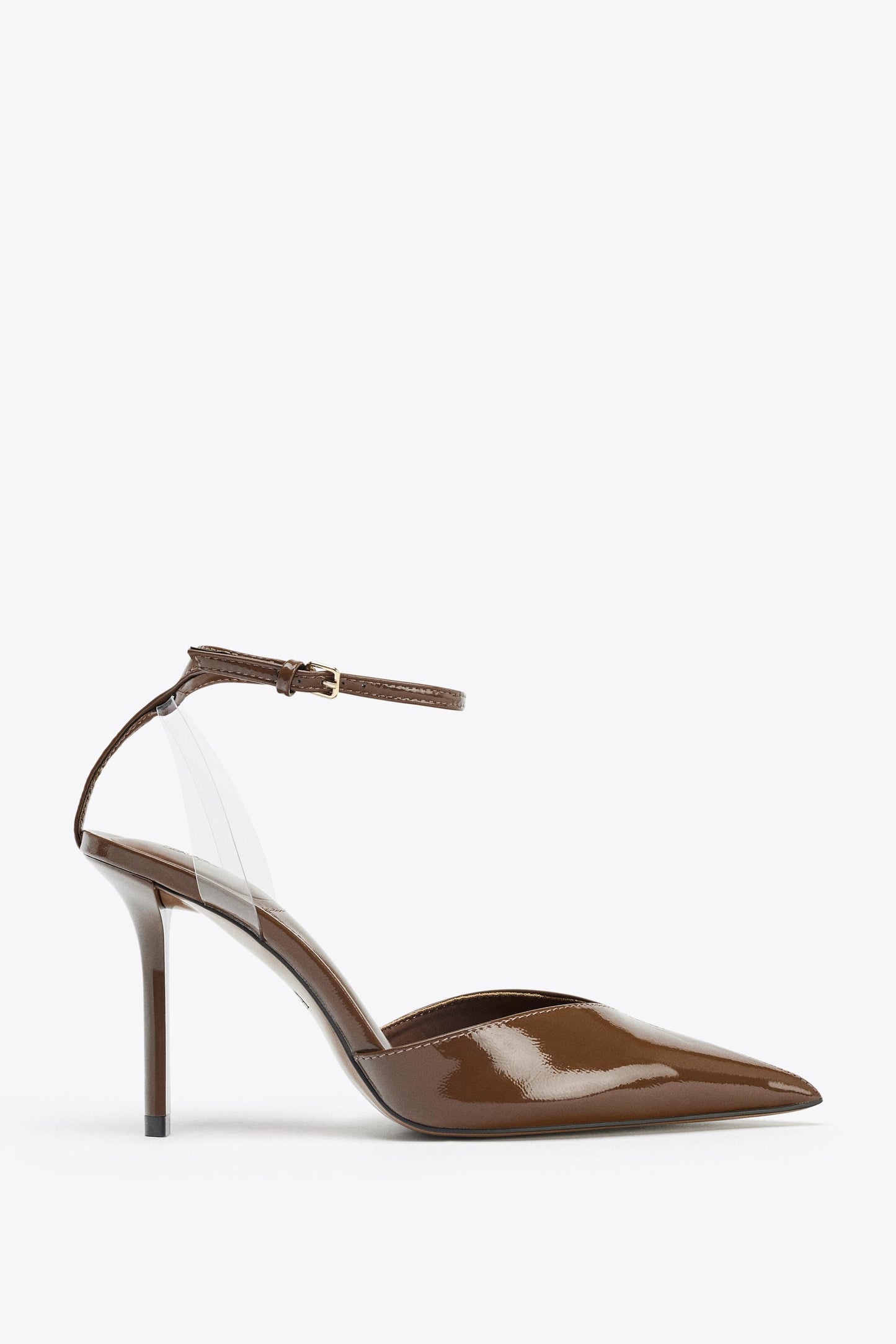 PATENT FINISH HEELED SHOES