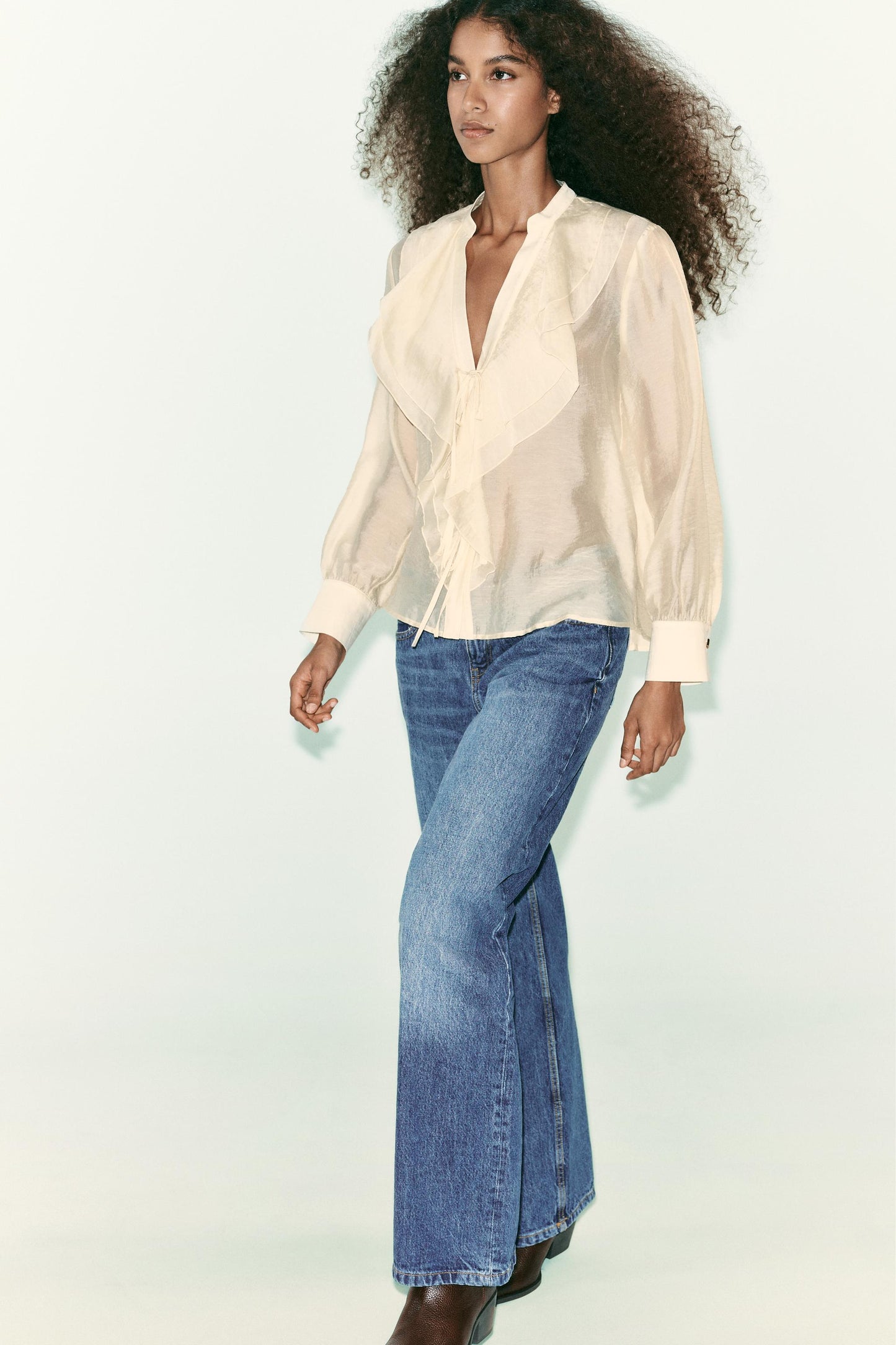 RUFFLED TIE BLOUSE