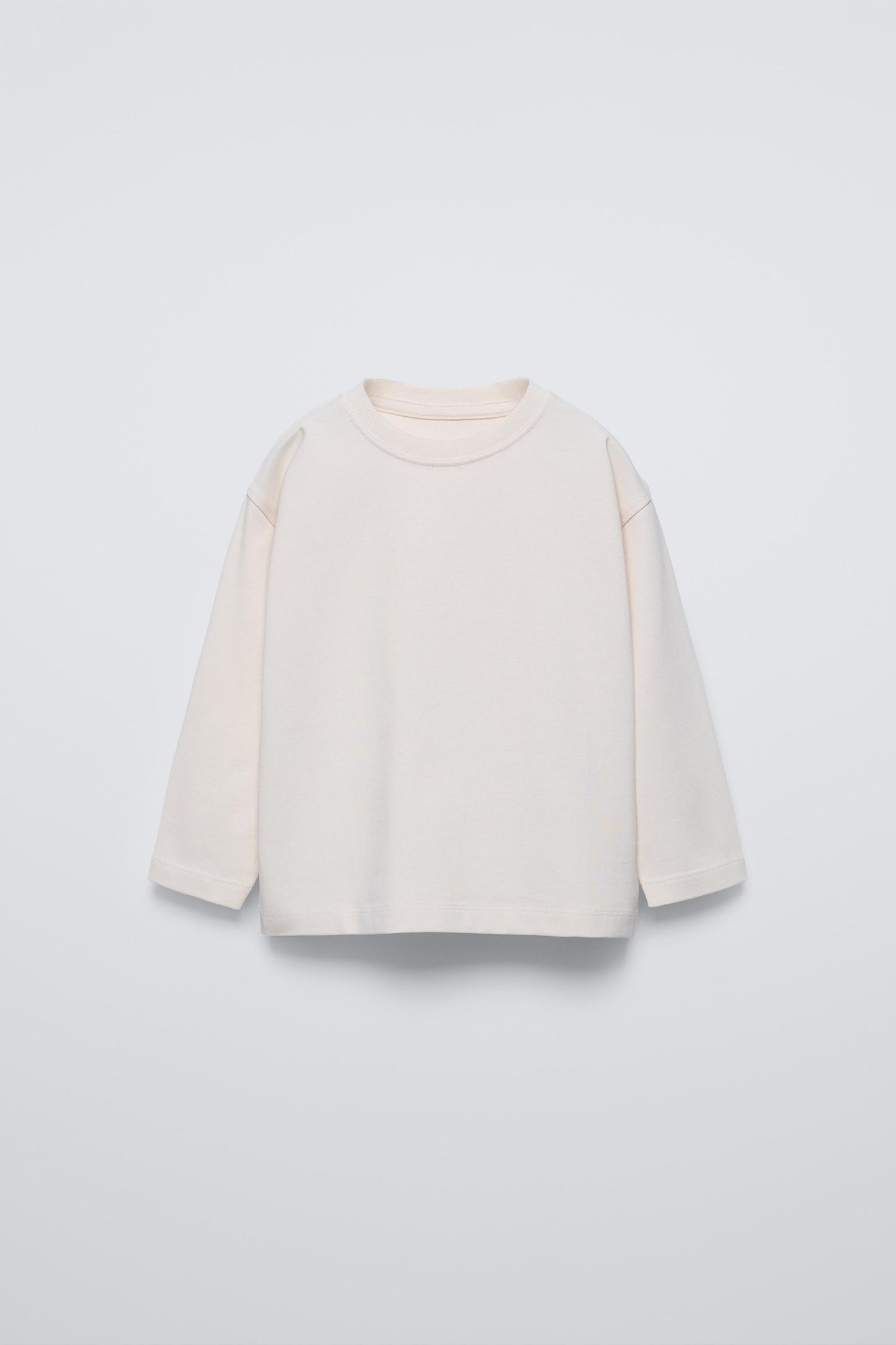 MEDIUM WEIGHT BASIC T-SHIRT