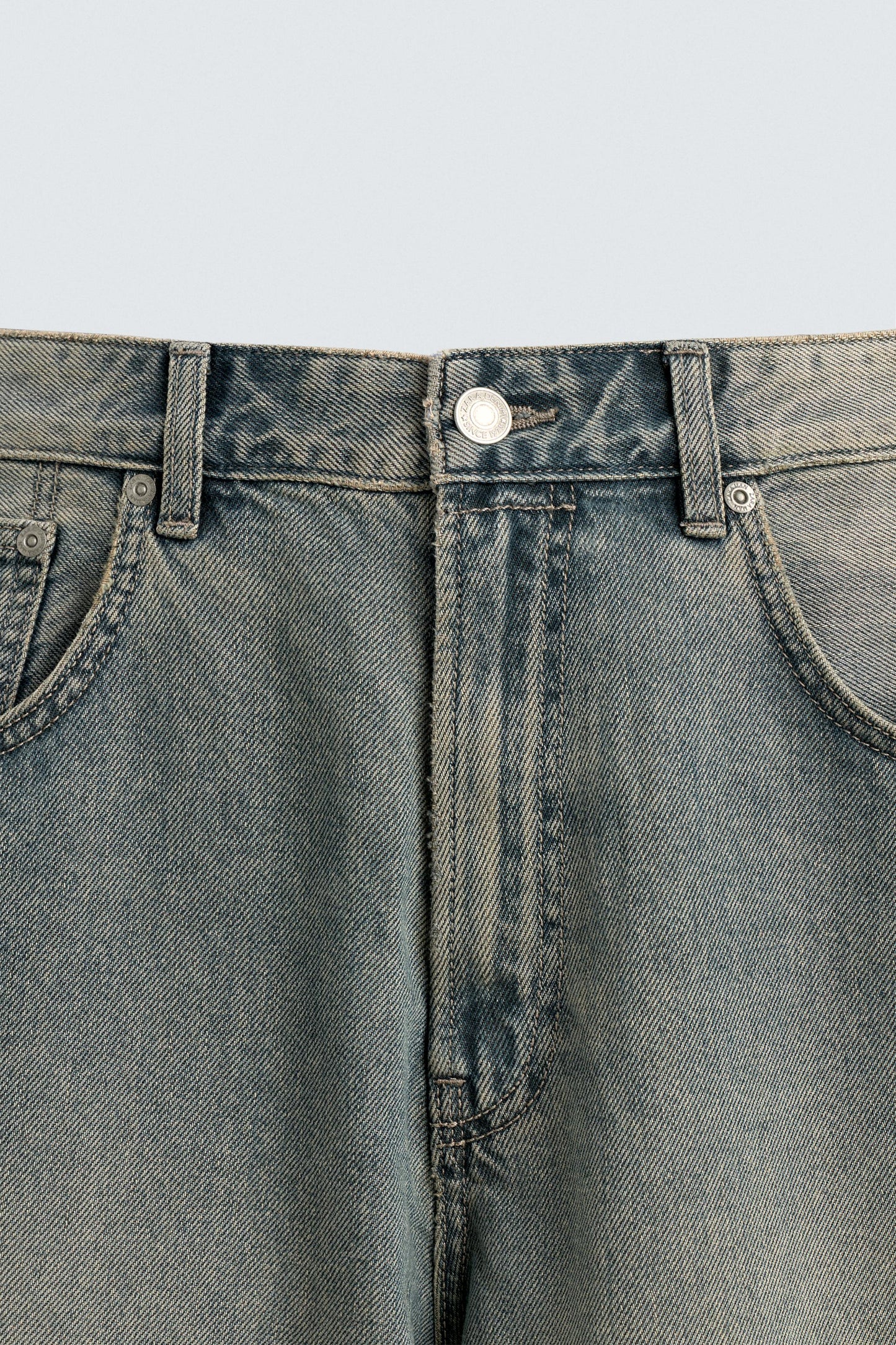 BAGGY FIT JEANS