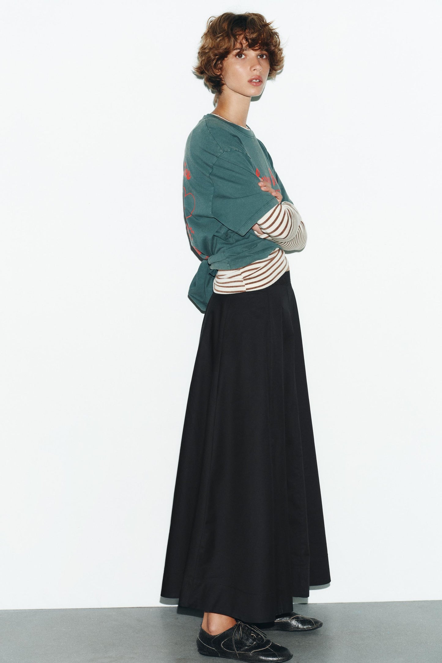 PLEATED MIDI SKIRT