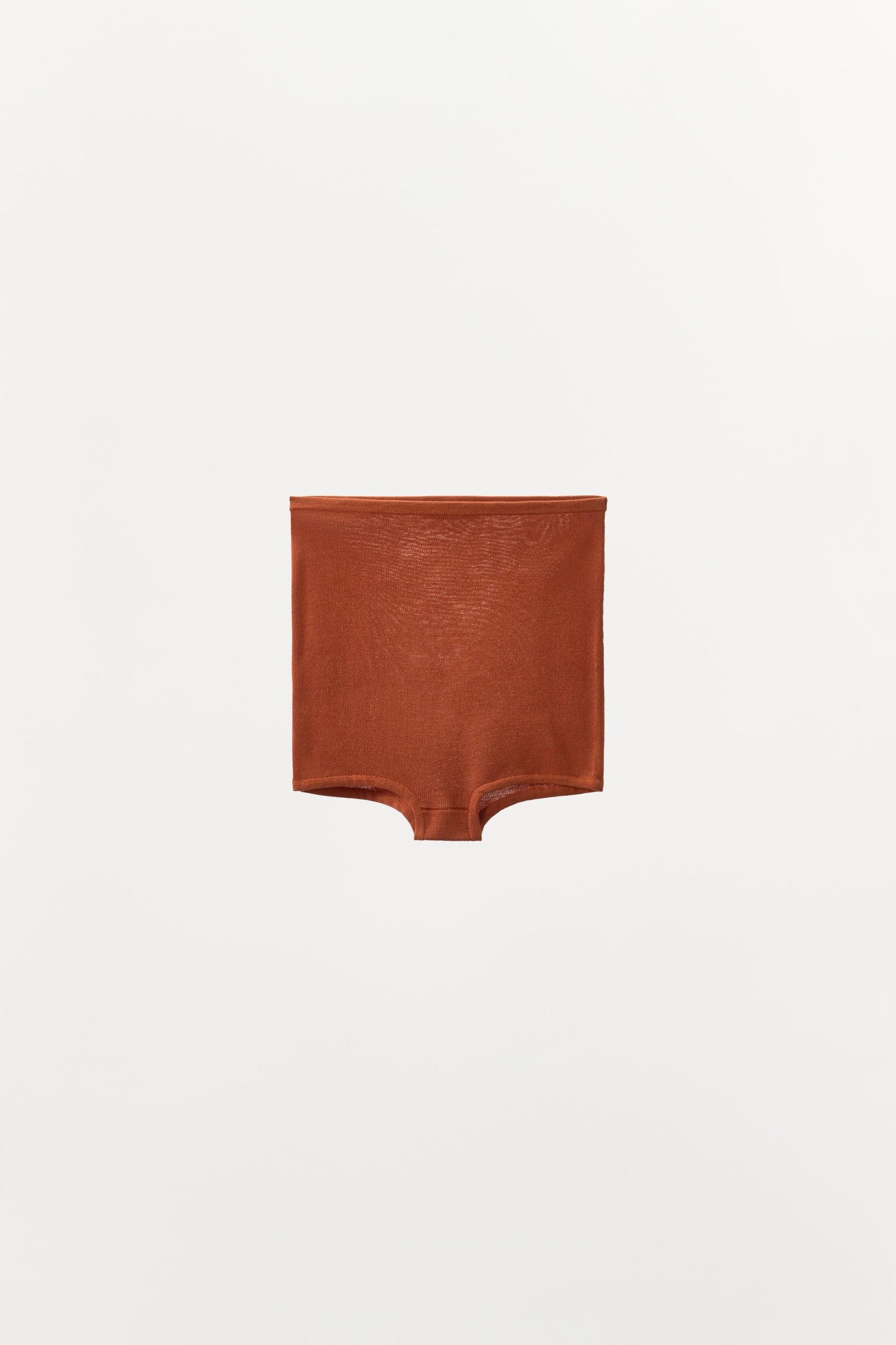 100% SILK SEAMLESS SHORTS