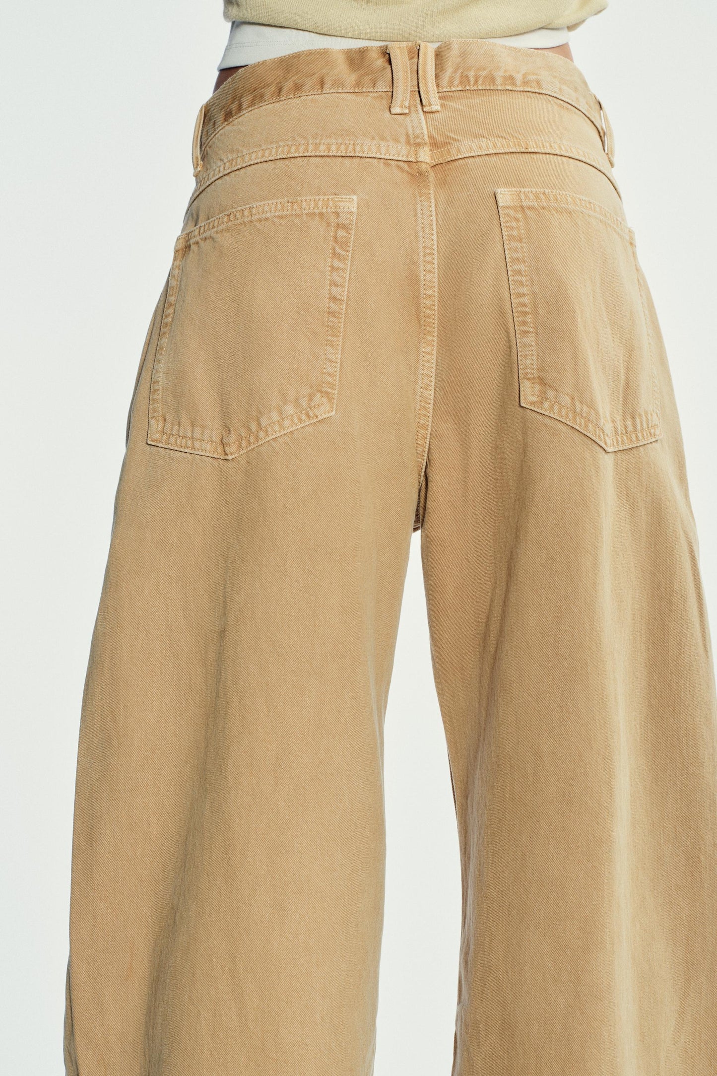 TRF LOW RISE BAGGY JEANS