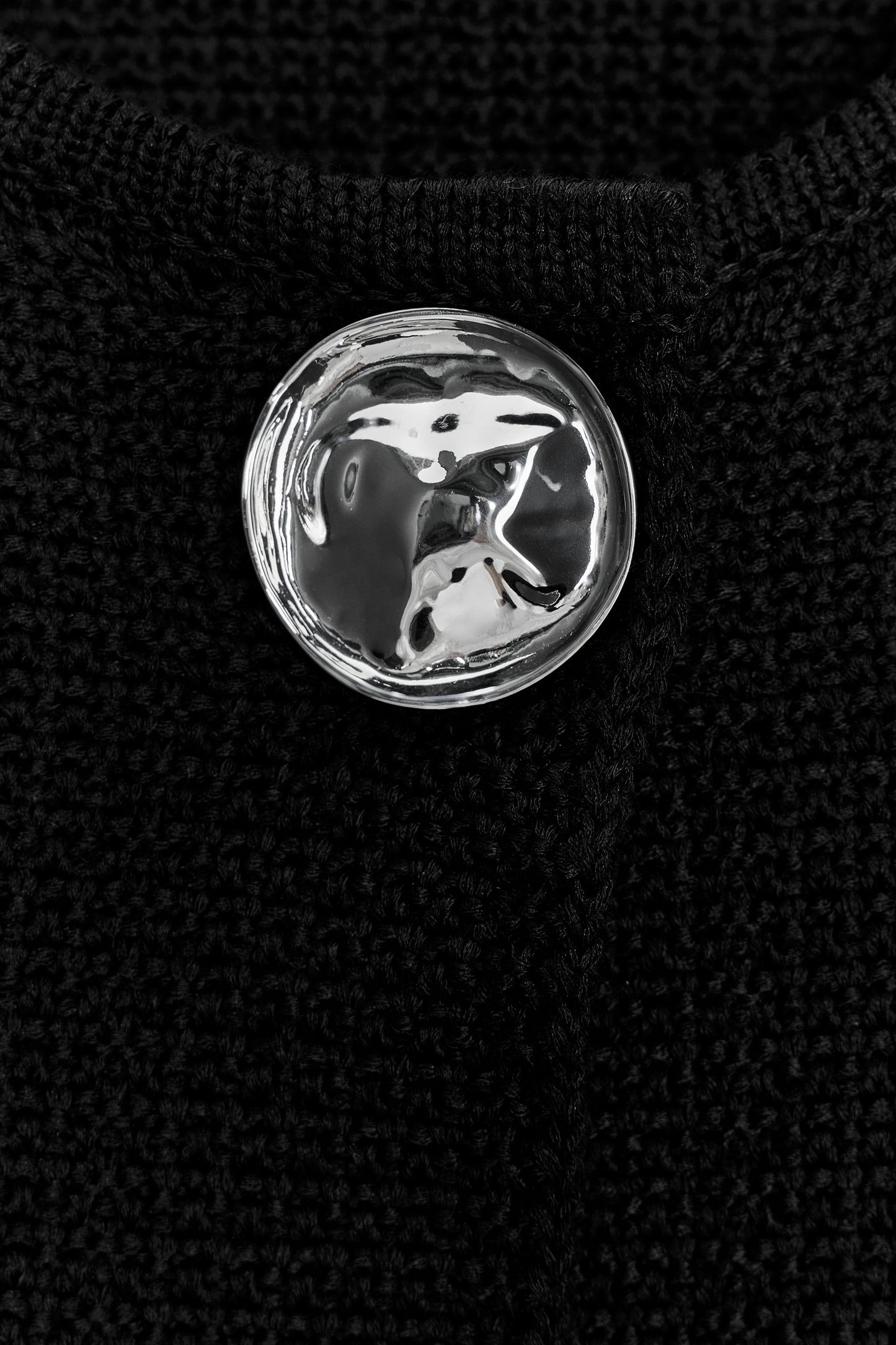 TEXTURED KNIT CARDIGAN WITH BUTTON