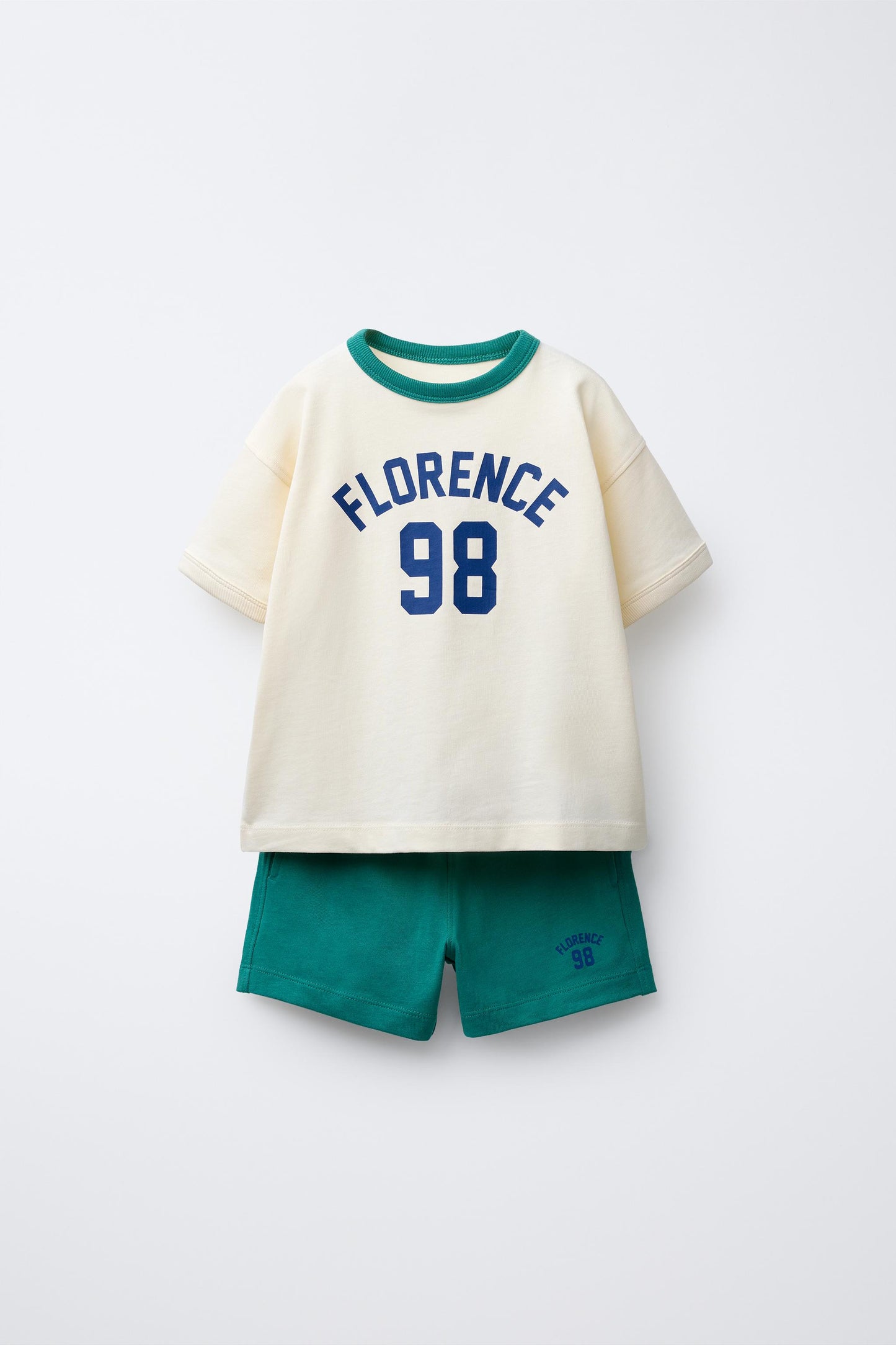 SPORTY JOGGING T-SHIRT AND BERMUDA SET