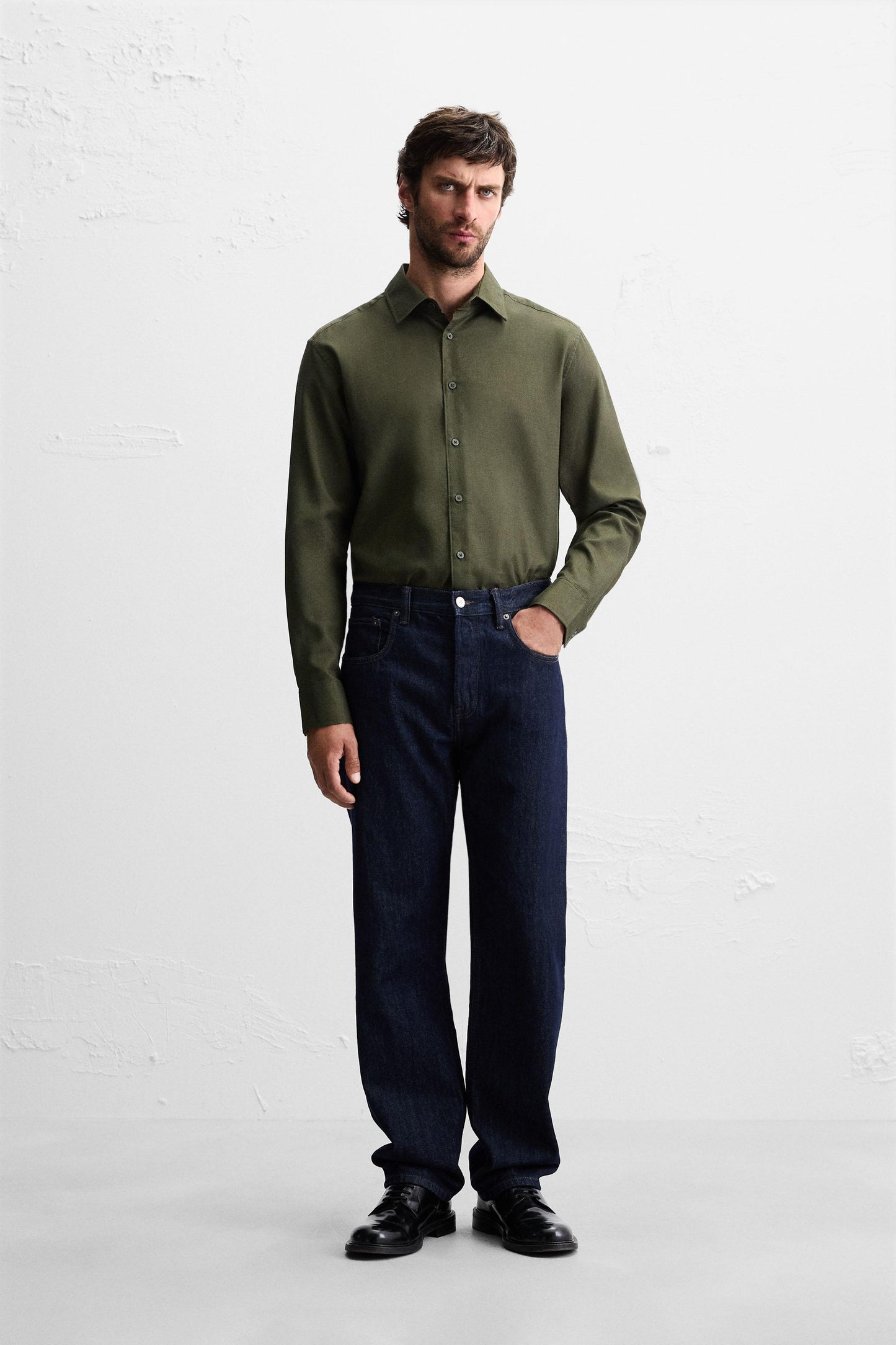 EASY CARE TEXTURED SHIRT