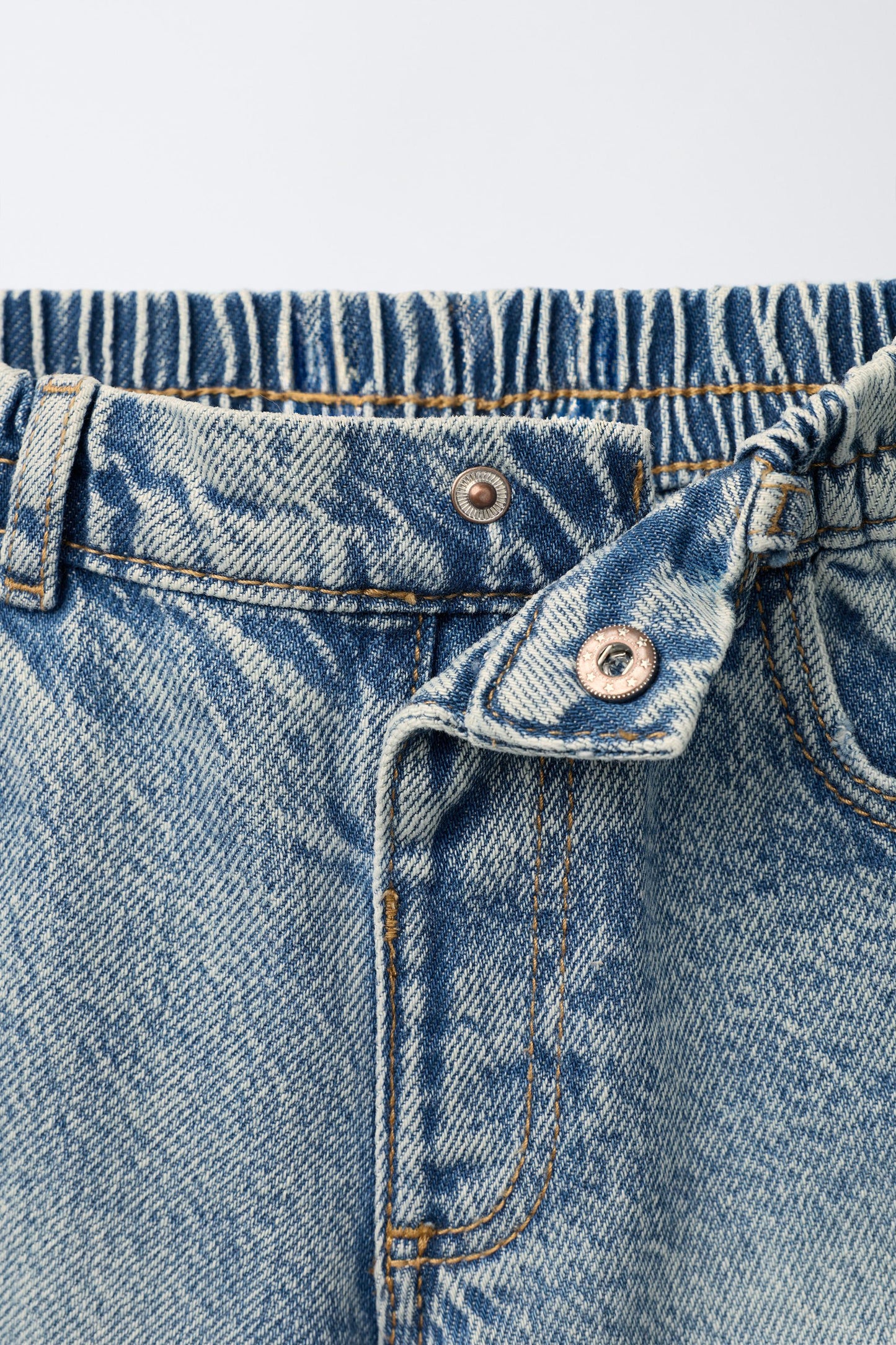 BAGGY JEANS