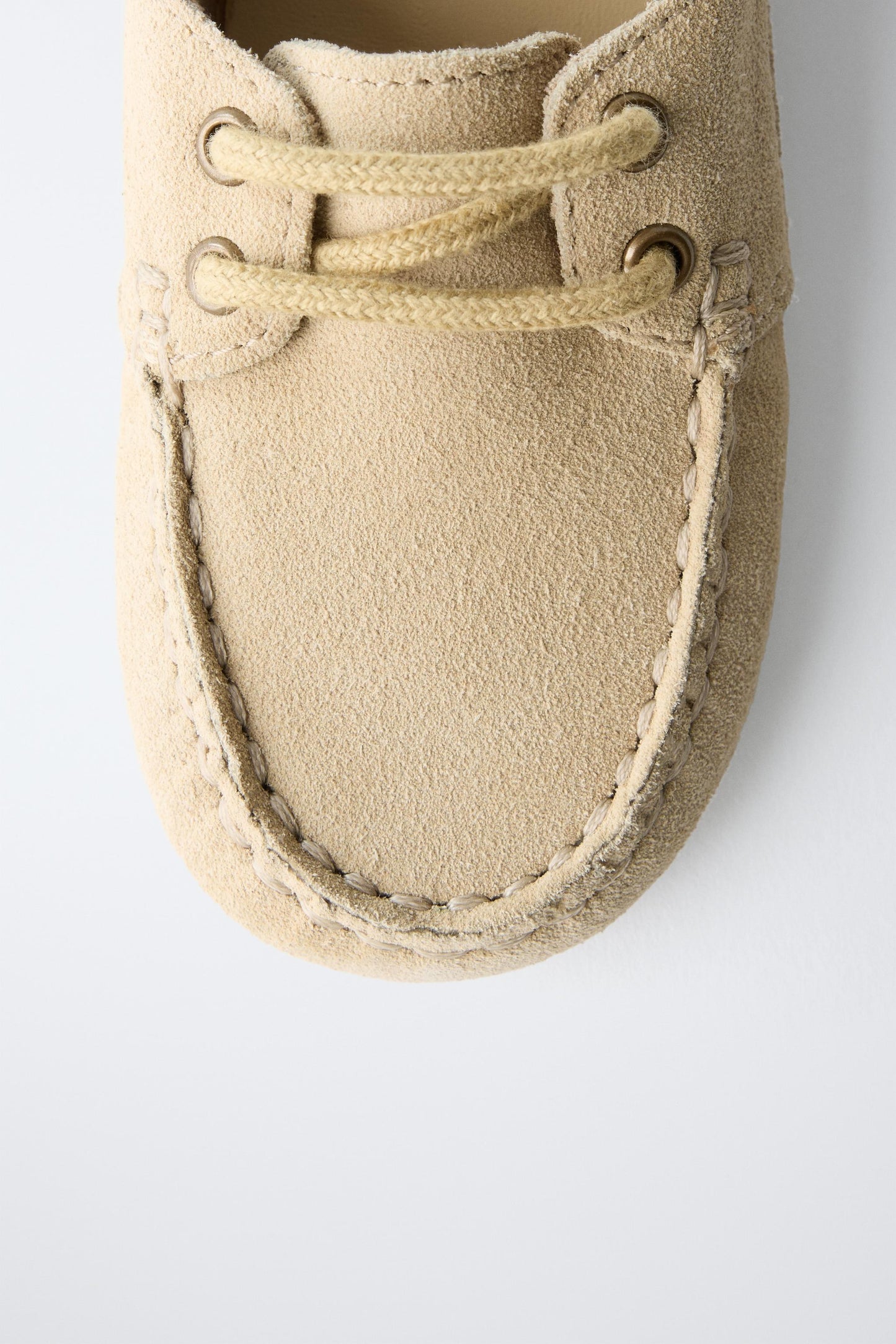 LEATHER LOAFERS