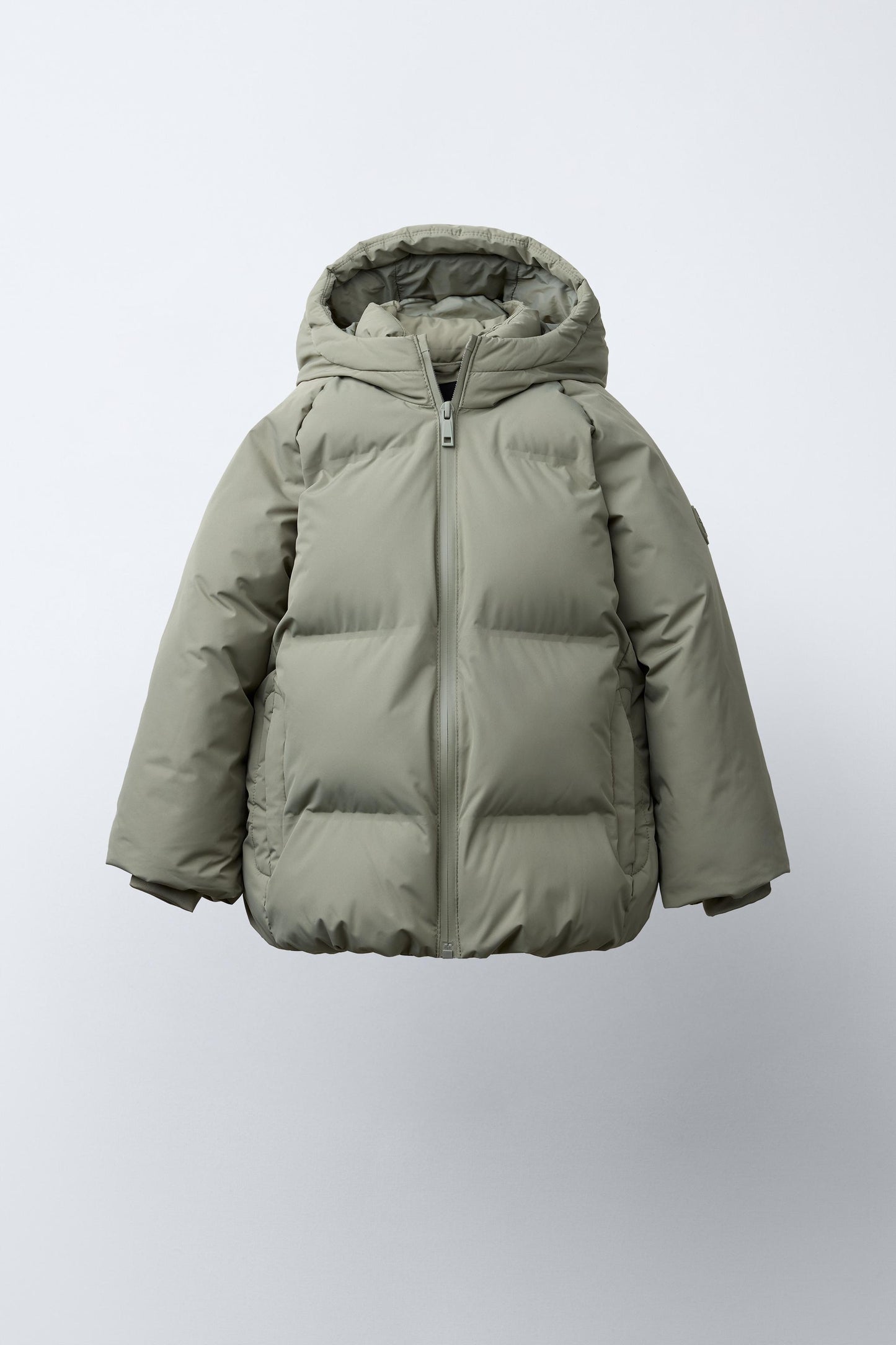 WATER REPELLENT HOODED PUFFER JACKET