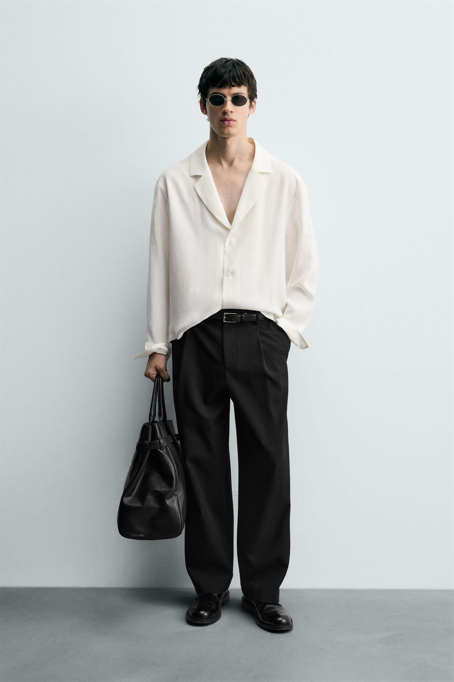 BOXY FIT FLOWY SHIRT