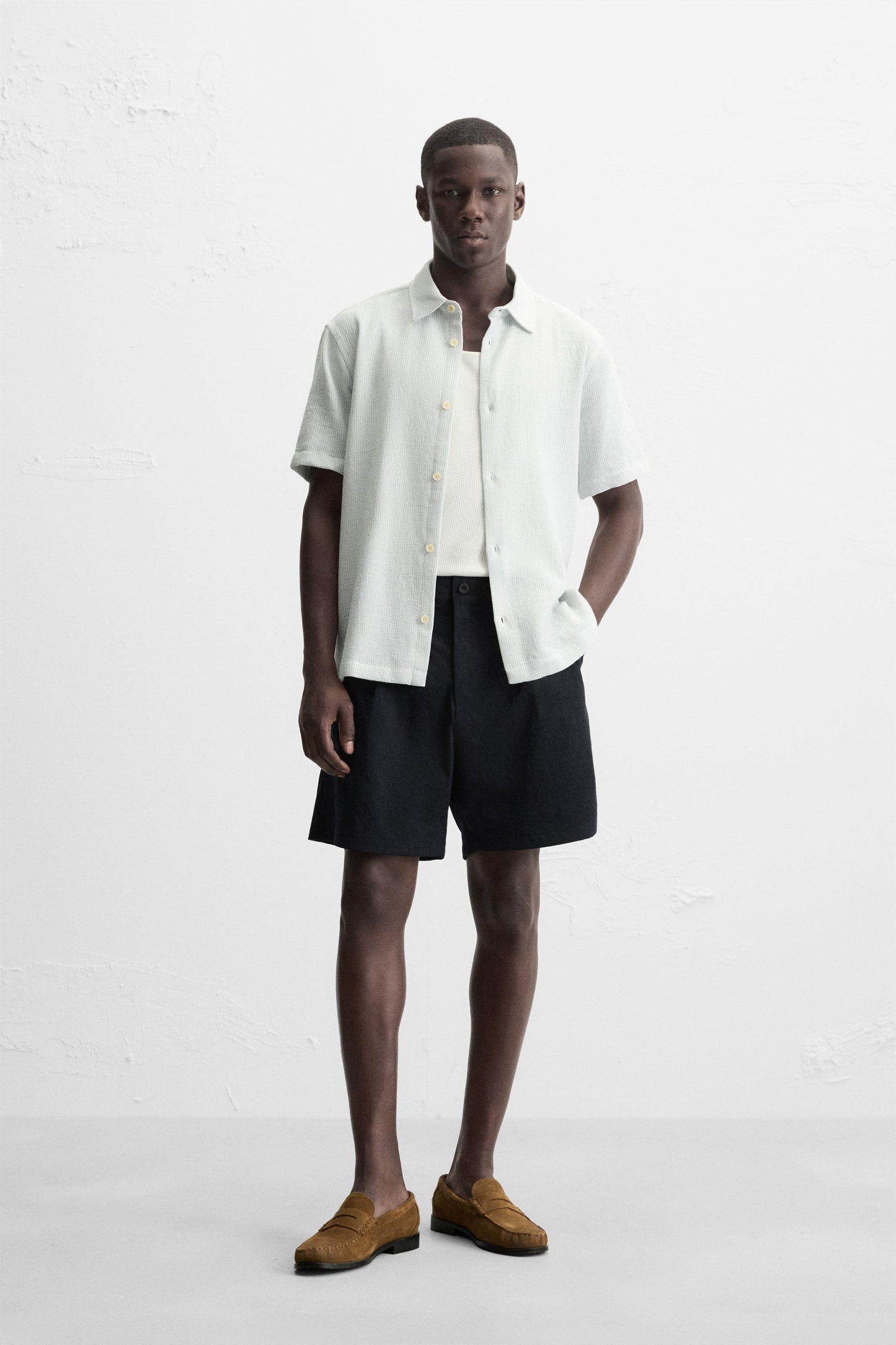 REGULAR FIT TEXTURED SHIRT