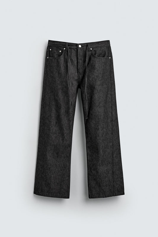 RELAXED FLARE FIT JEANS