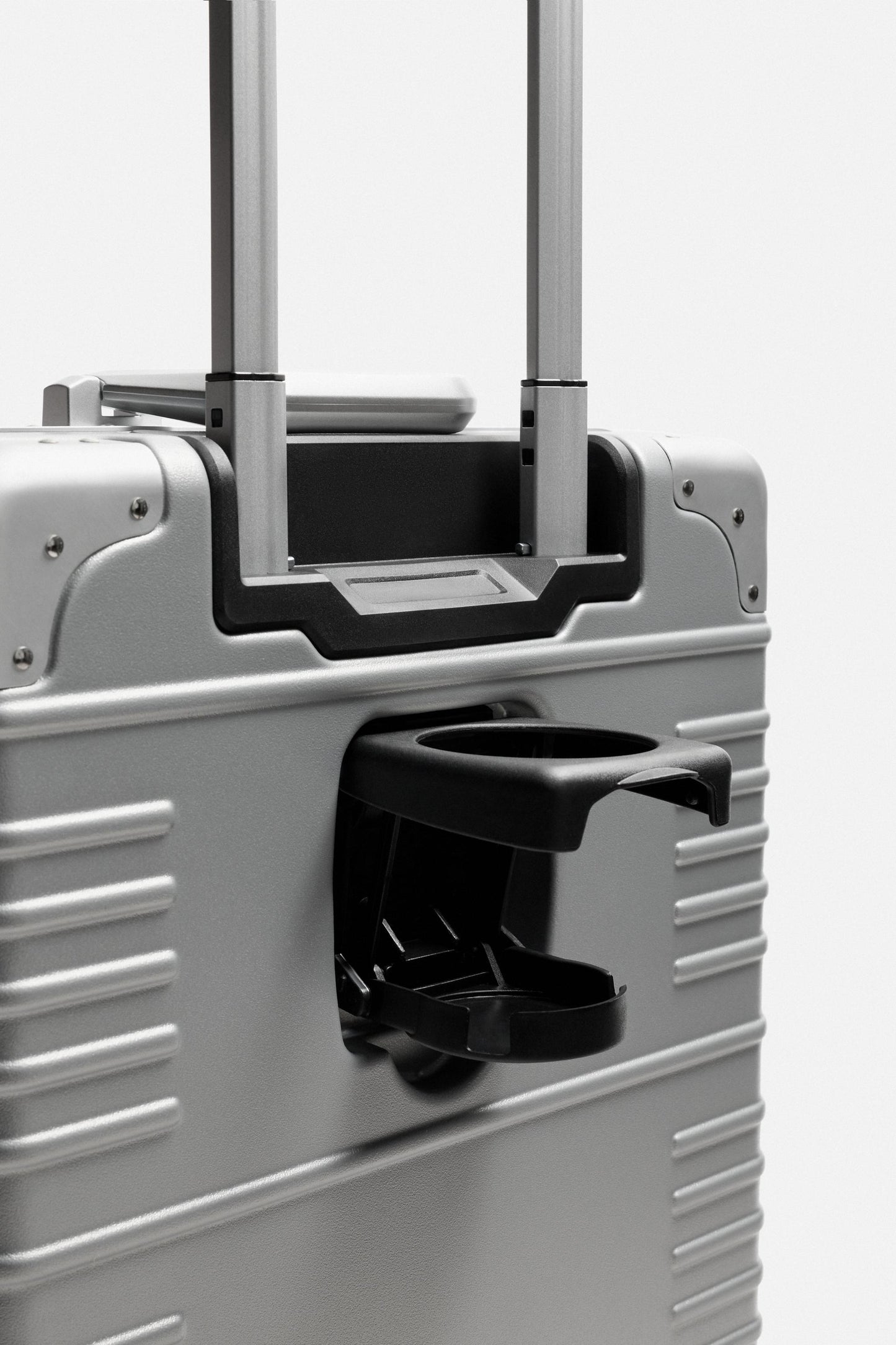 TRAVEL SUITCASE