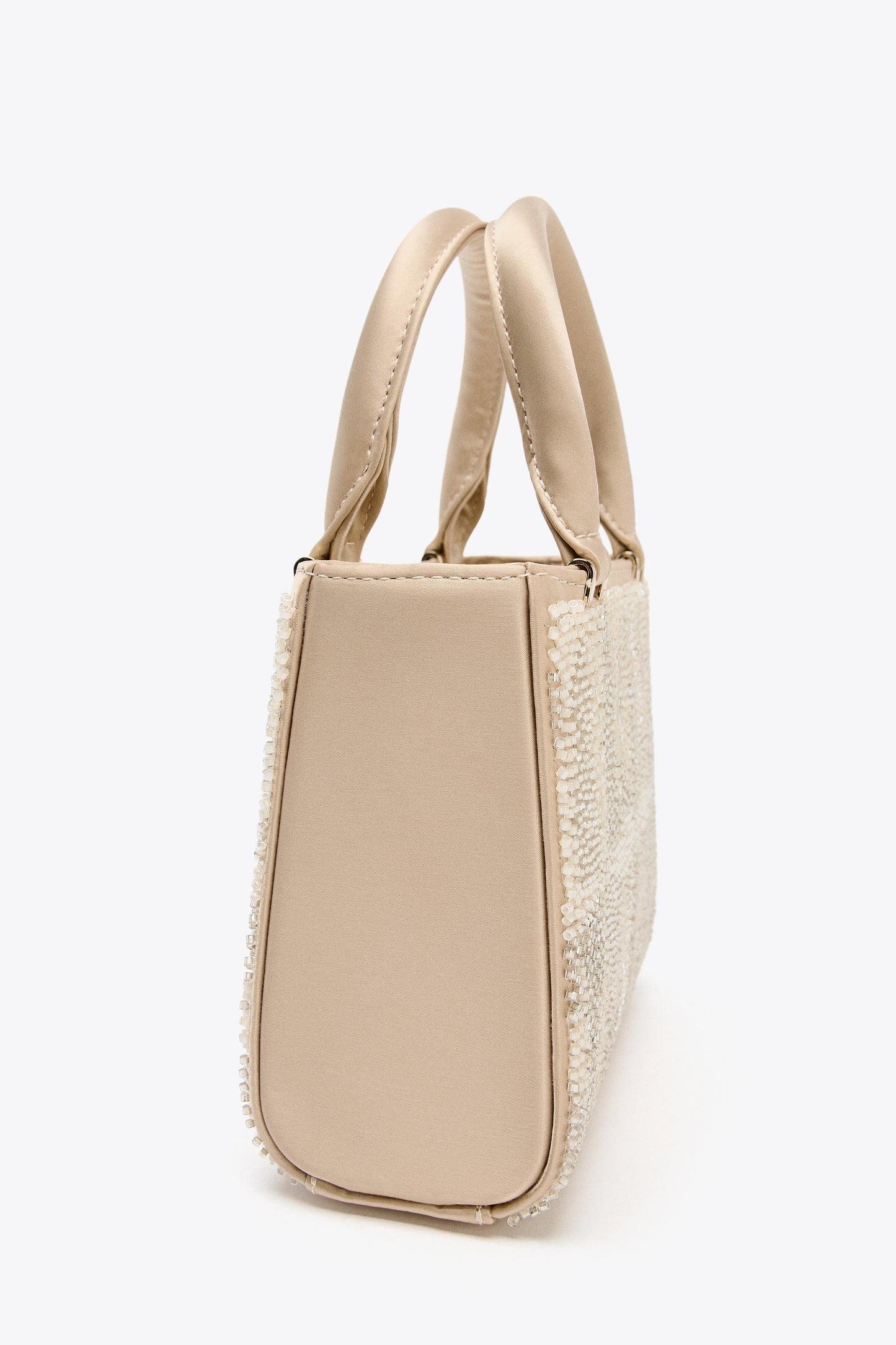 SATIN EFFECT PEARL BAG