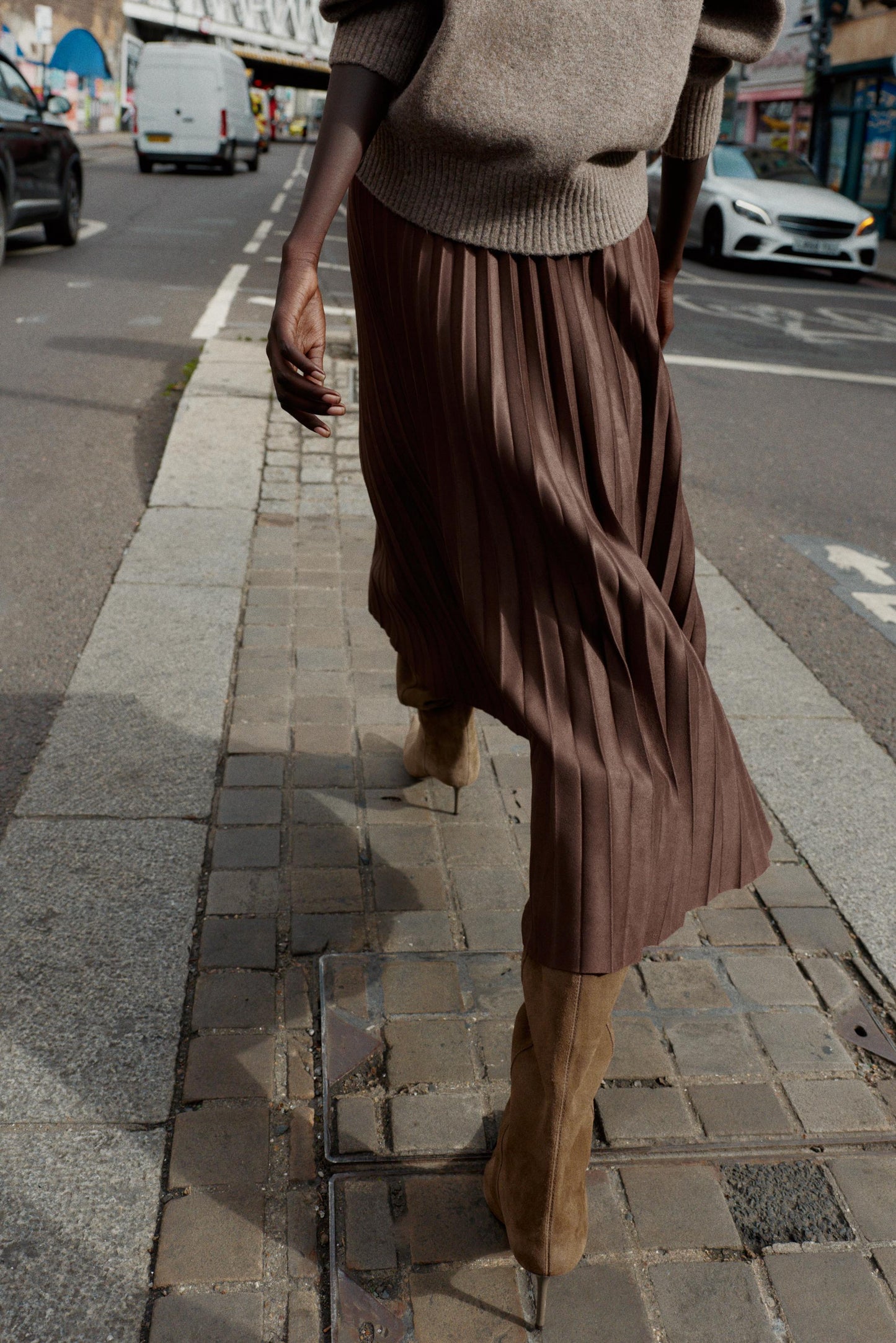 BELTED FAUX SUEDE EFFECT PLEATED MIDI SKIRT