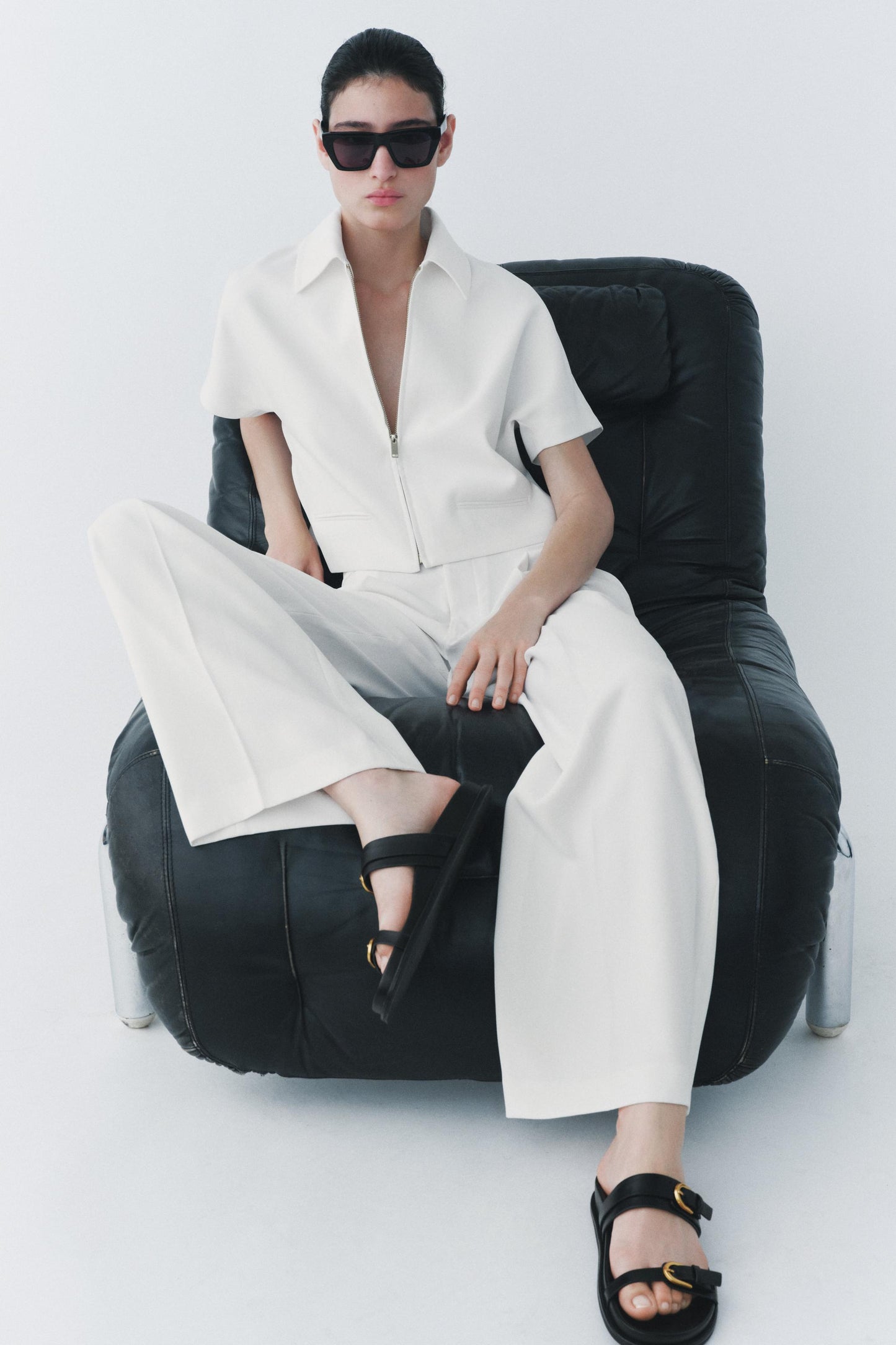 BUCKLED SANDALS