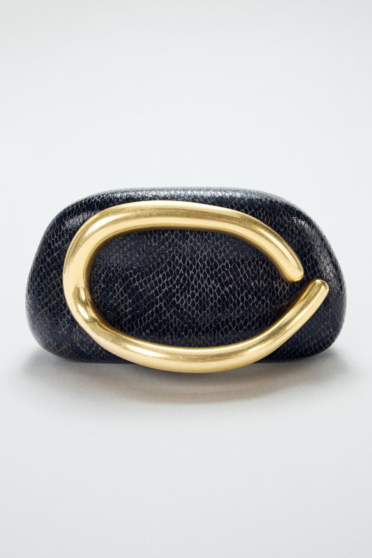 TEXTURED BOX BAG