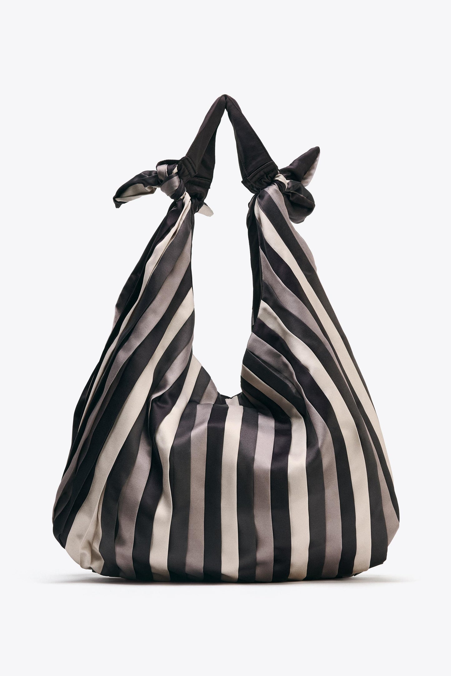 KNOTTED SATIN EFFECT MAXI BUCKET BAG