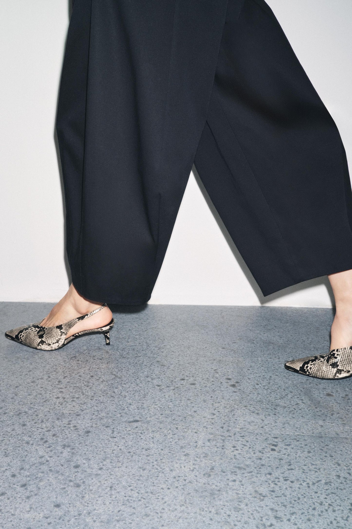 ANIMAL PRINT SLINGBACKS