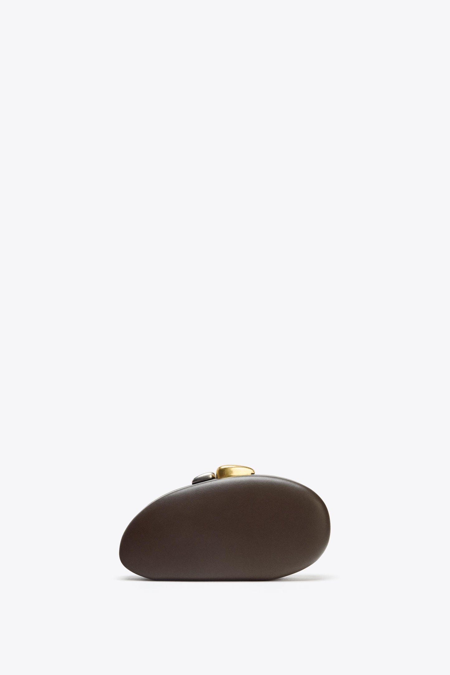 METALLIC CLOSURE CLUTCH