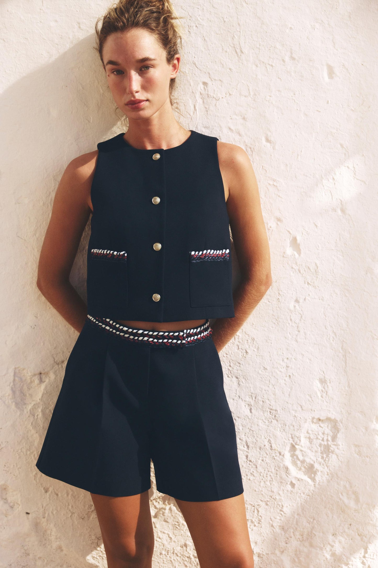 FANCY PIPED TRIM SHORTS
