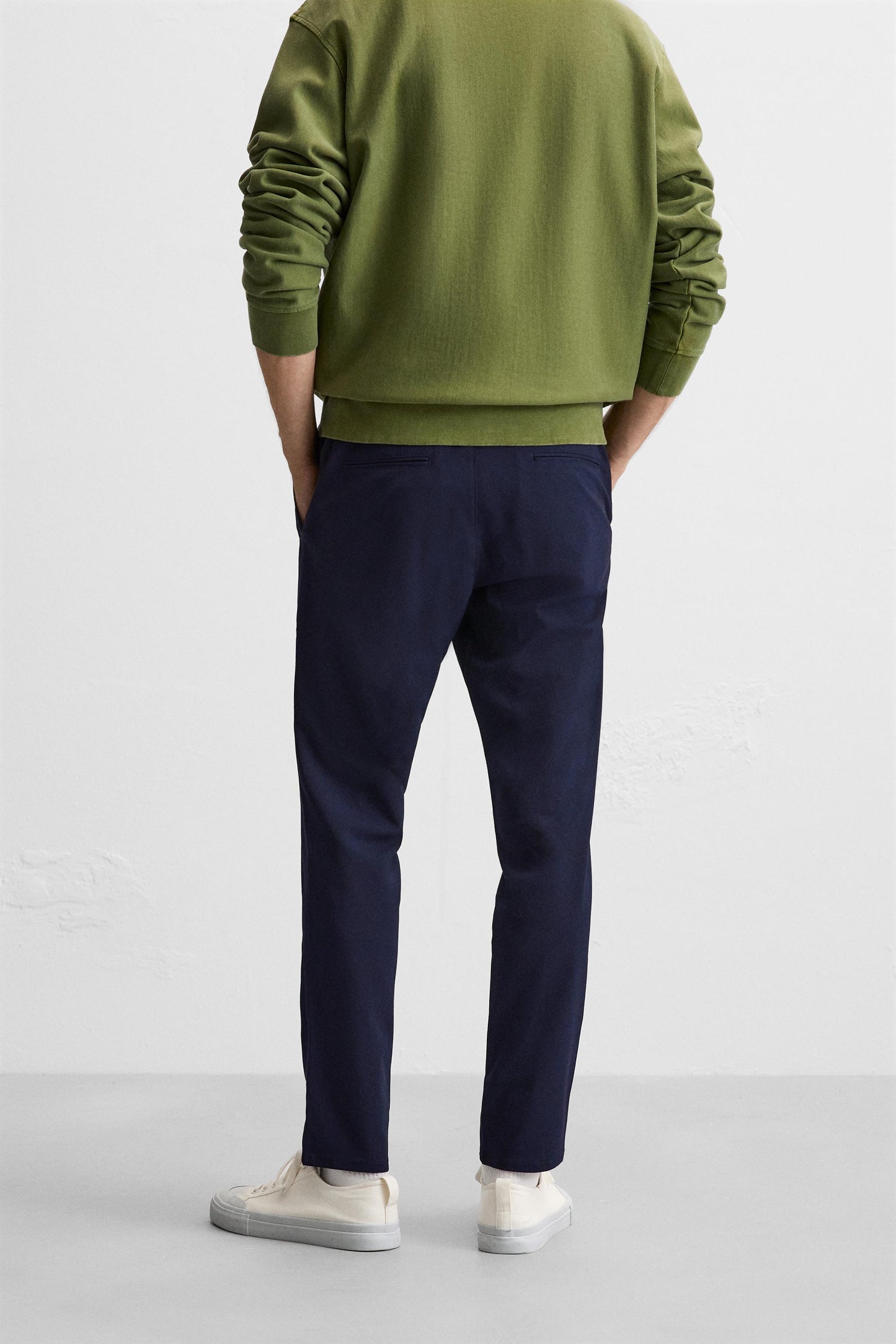 SLIM FIT STRETCH PANTS