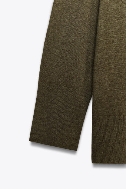 100% WOOL OVERSIZED KNIT SWEATER