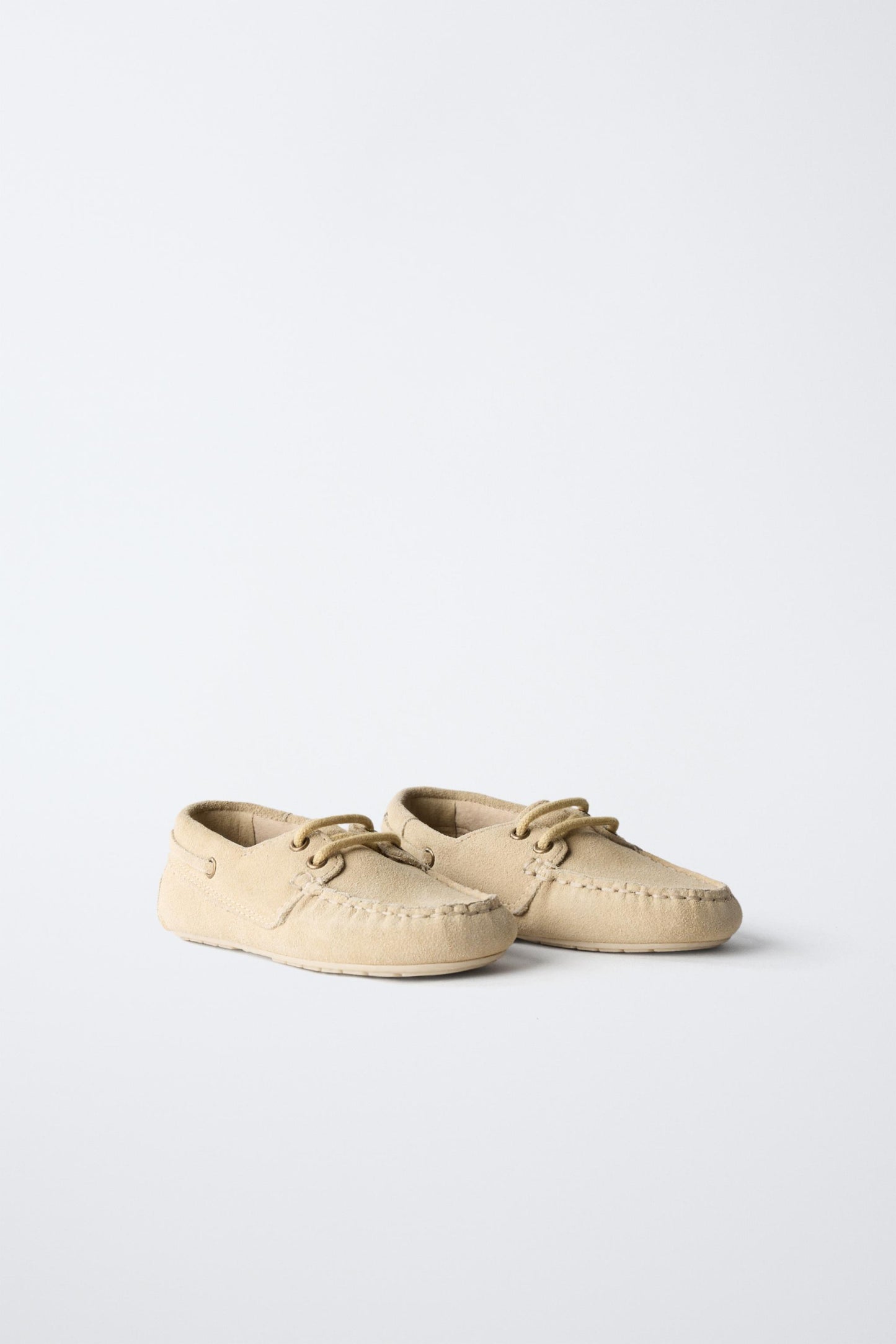 LEATHER LOAFERS