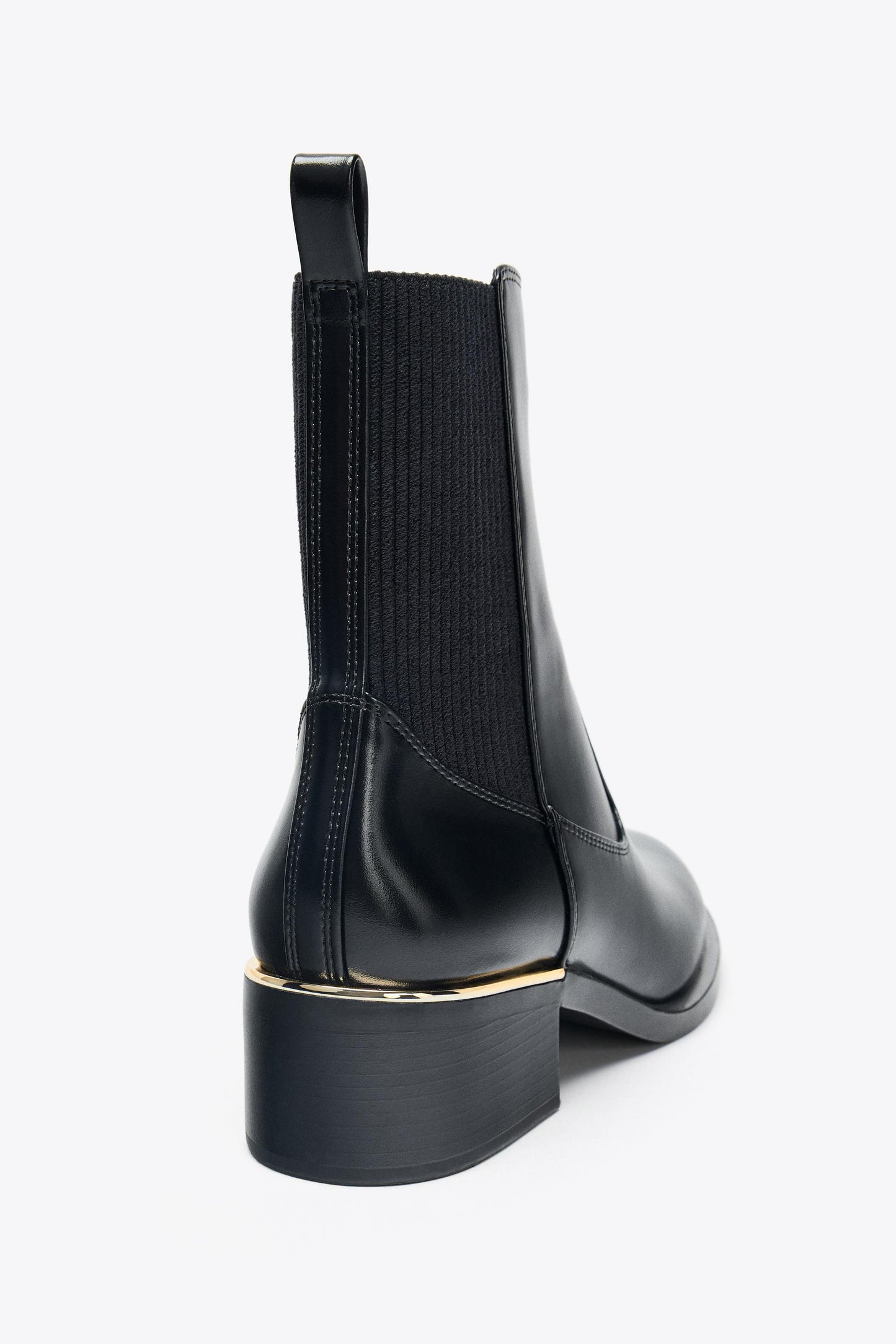 HEELED ANKLE BOOTS