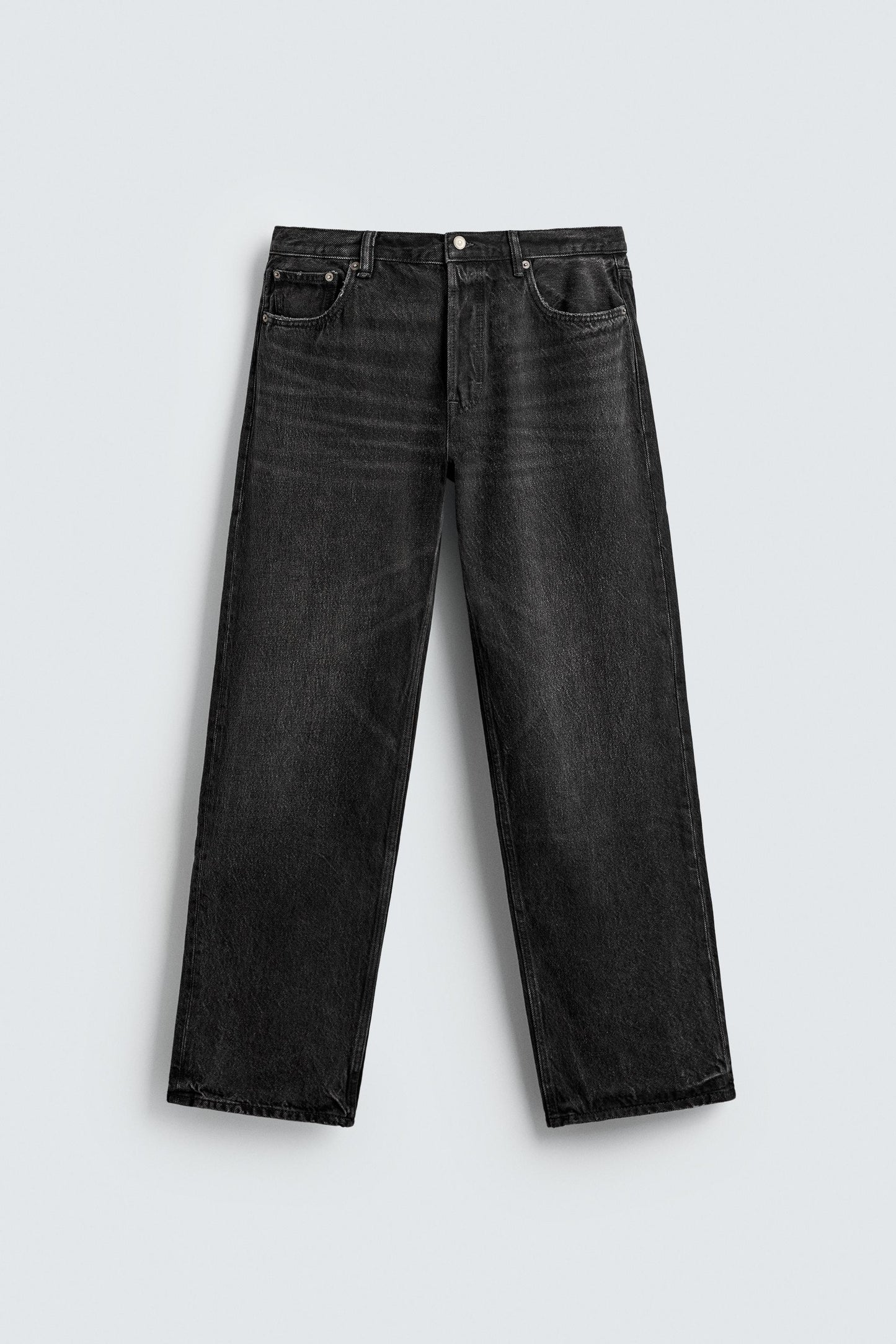 STRAIGHT FIT JEANS