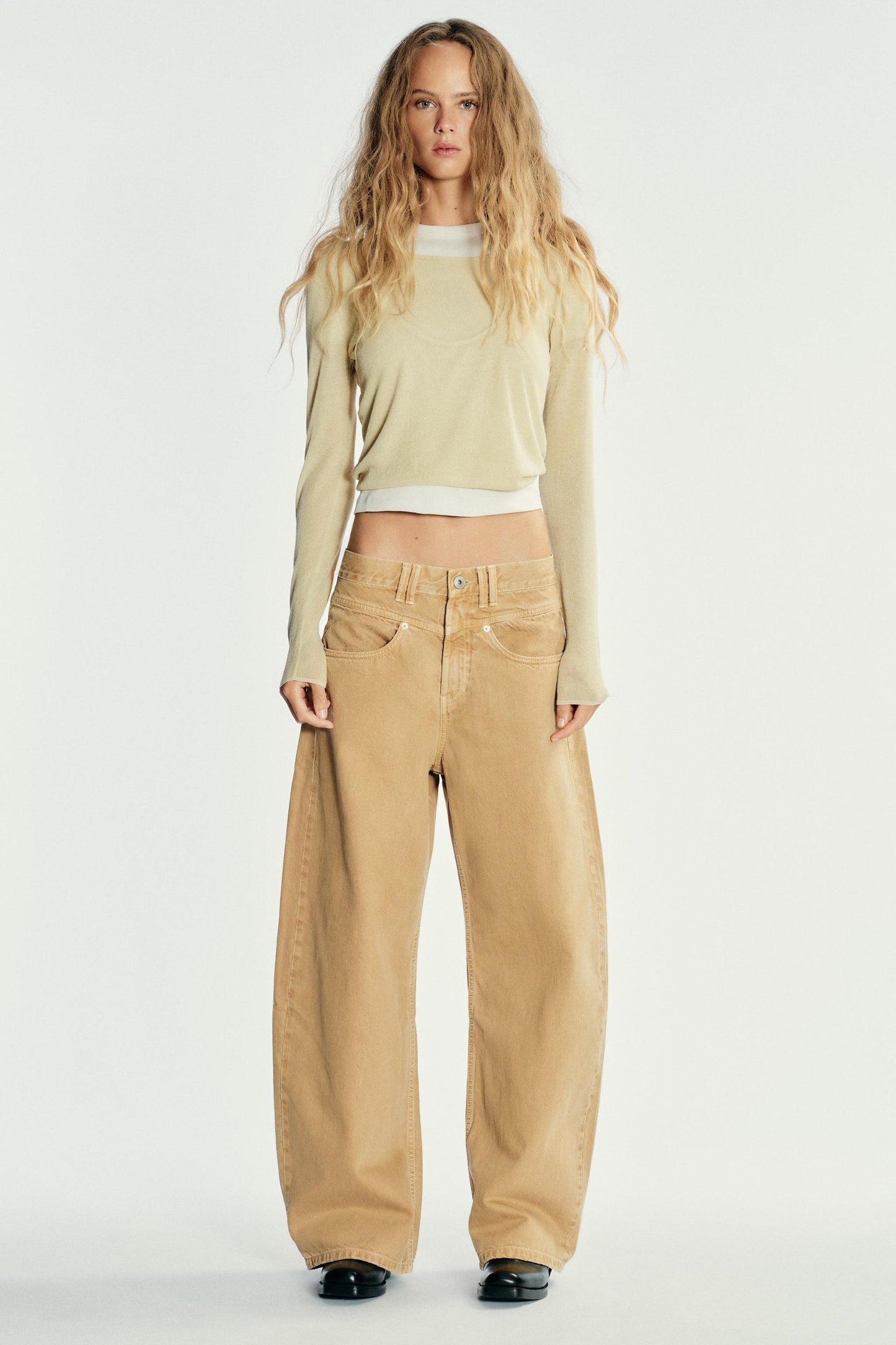 TRF LOW RISE BAGGY JEANS