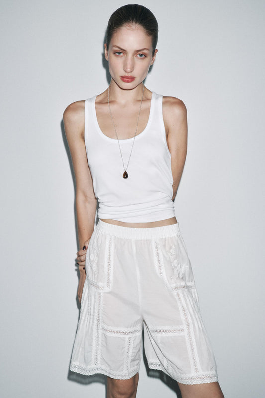 EMBROIDERED LACE BERMUDA SHORTS LIMITED EDITION