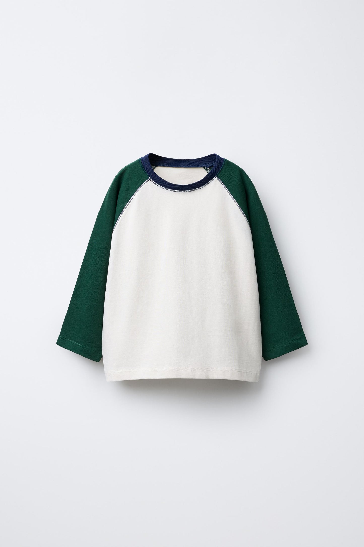 RAGLAN SLEEVE T-SHIRT