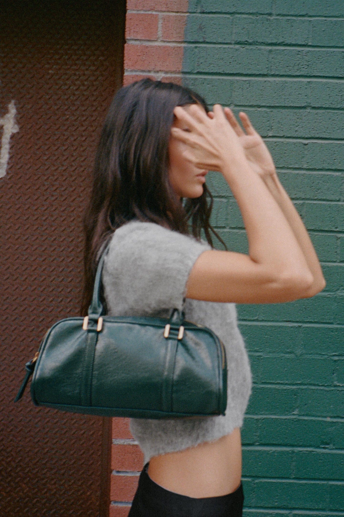 ZIPPED BOWLING BAG